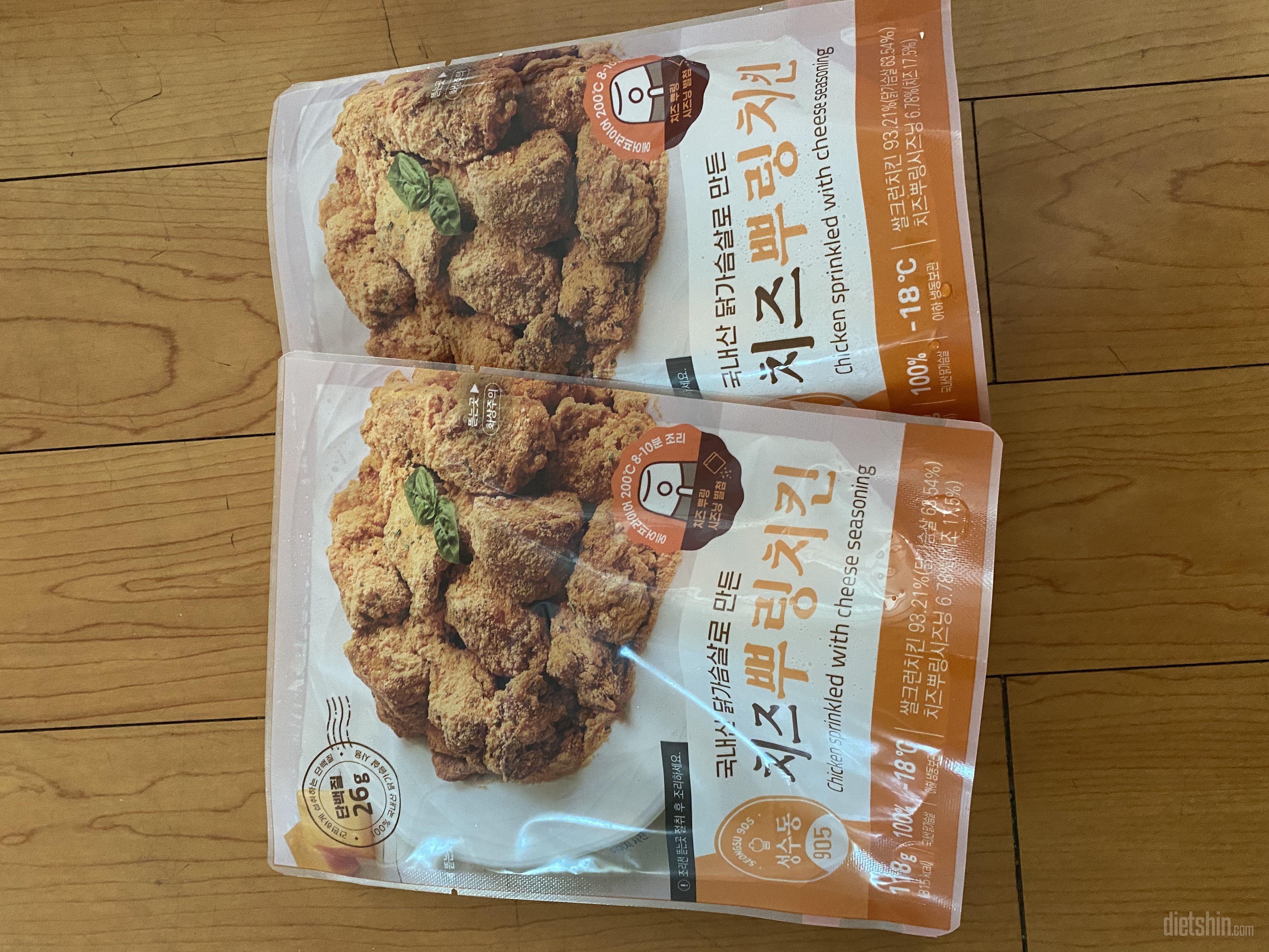 뿌링치킨 맛이에요
닭가슴살같지 않게