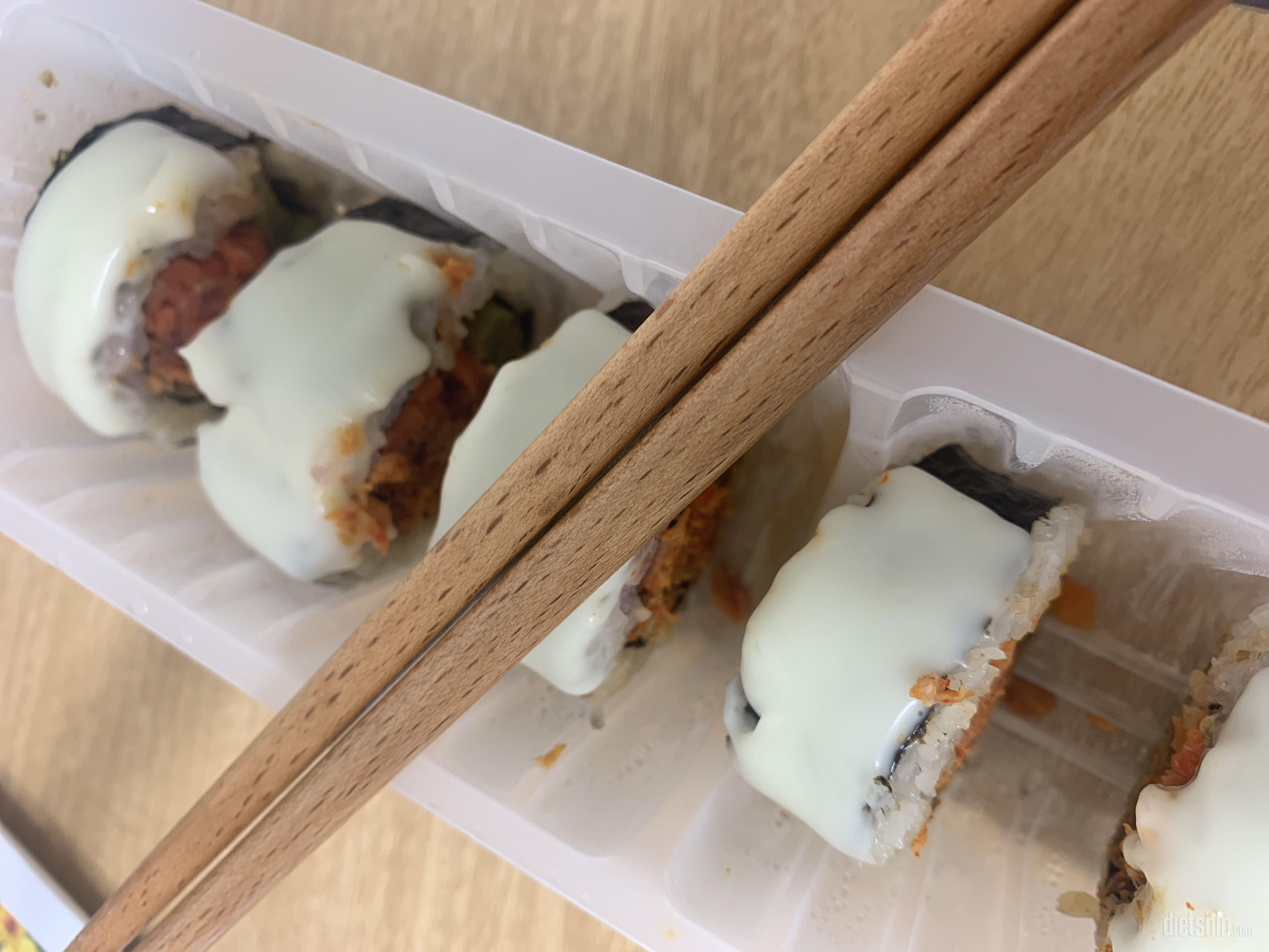 맛있네요~ 저는 치즈 올려서 먹었더니