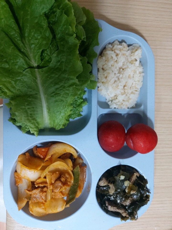 06월 28일( 아침식사 411kcal)