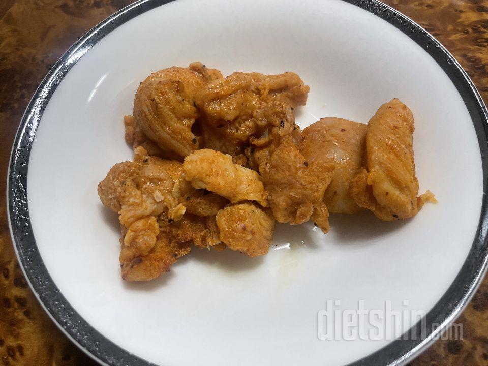 촉촉하고 쫄깃하네요ㅎㅎ 불닭맛먹었는데