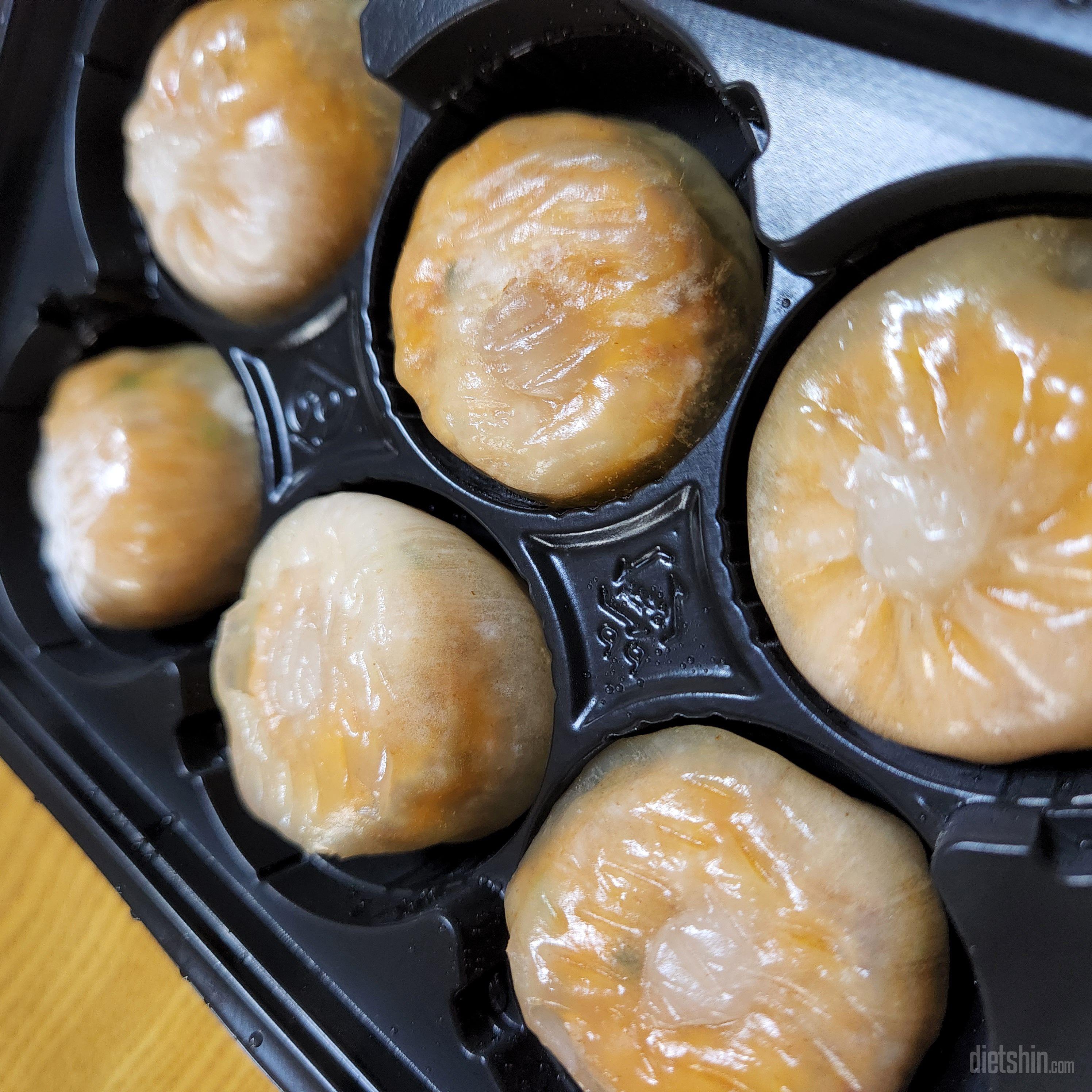 사이트에서 판매하는 다른 김치만두보다