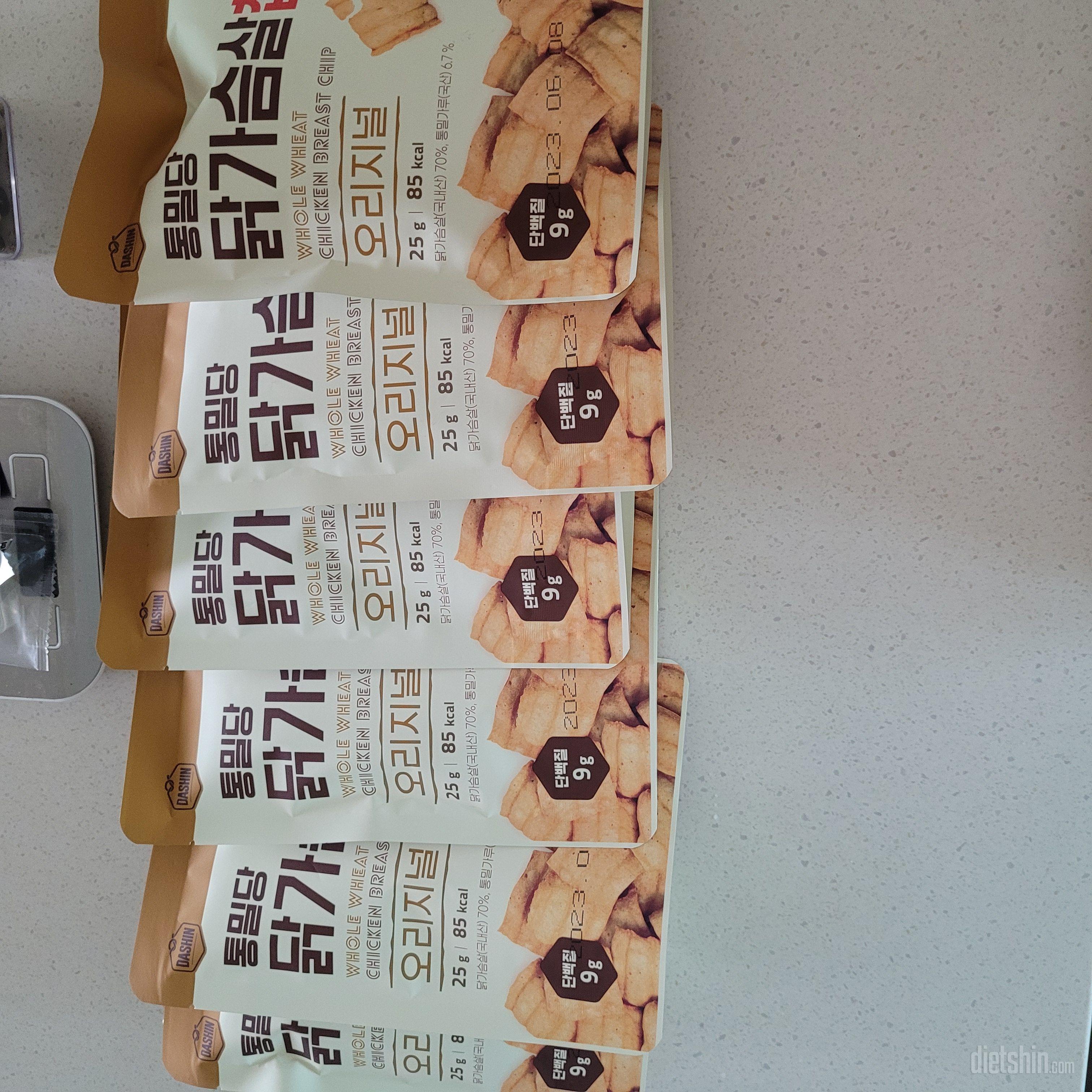 바삭하고 적당히 짭짤하고 맛있어요.