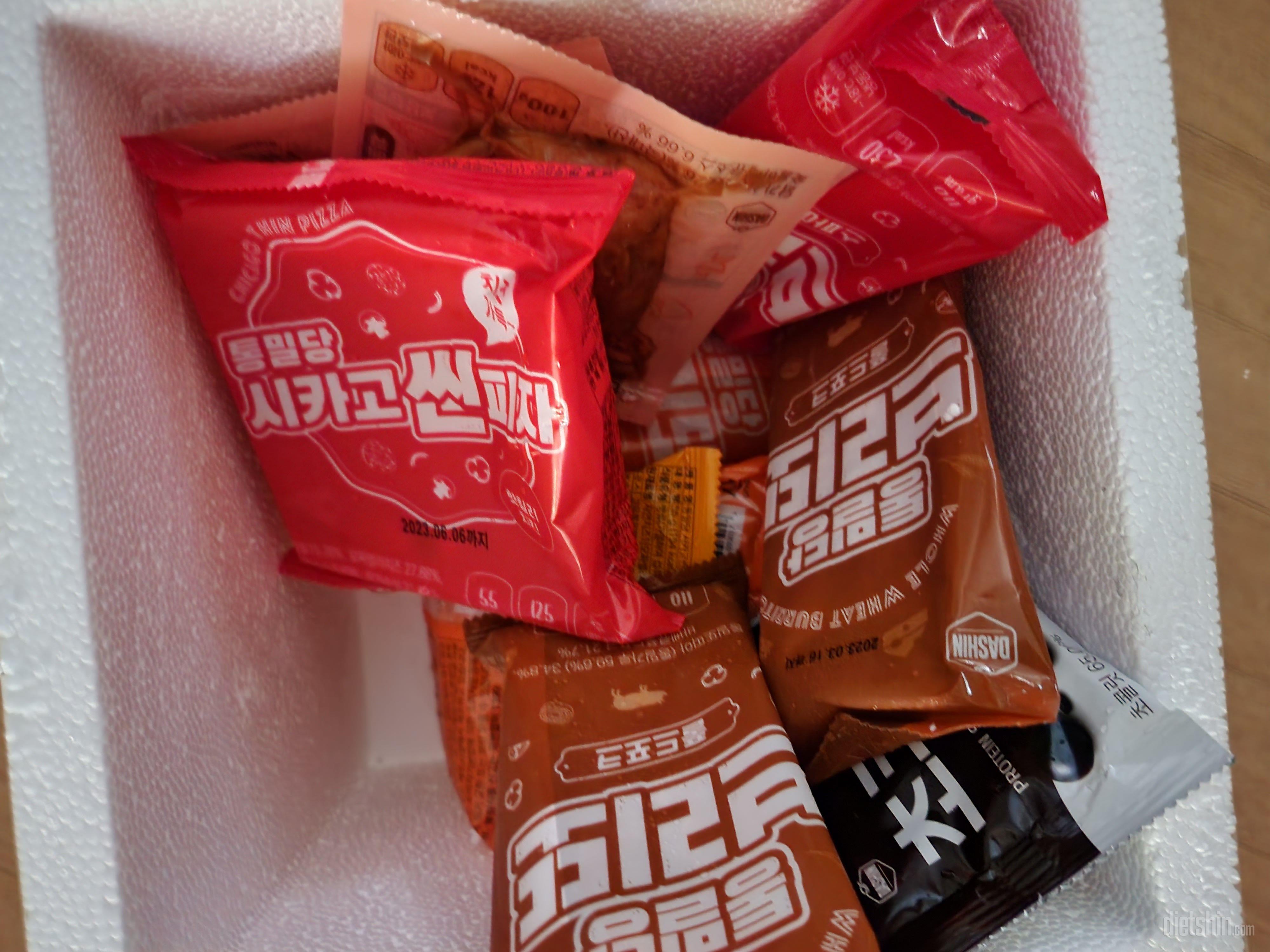 새벽배송이라 빠르고 신선한 상태로 깔