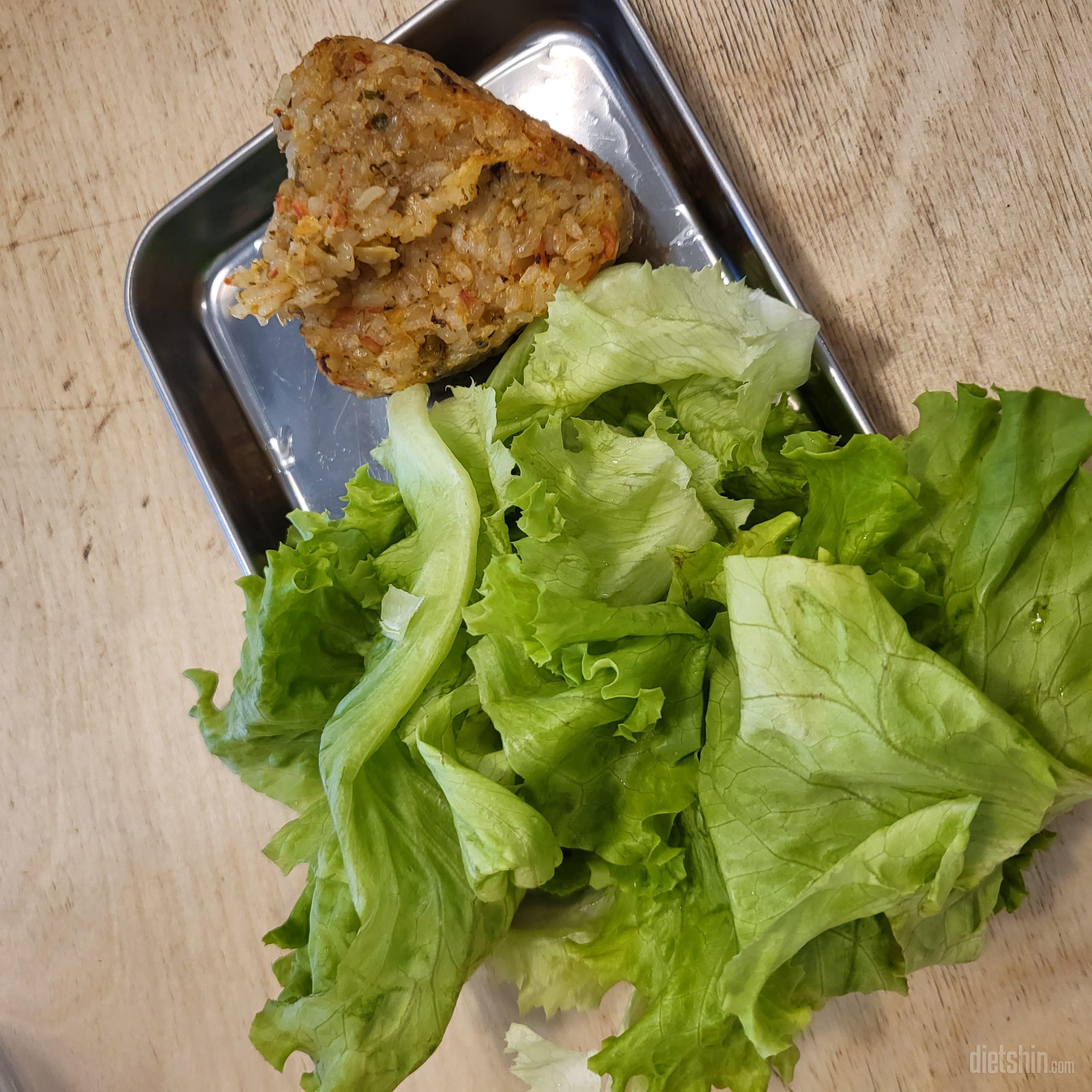 에프에 돌려먹었는데 넘 맛있어요