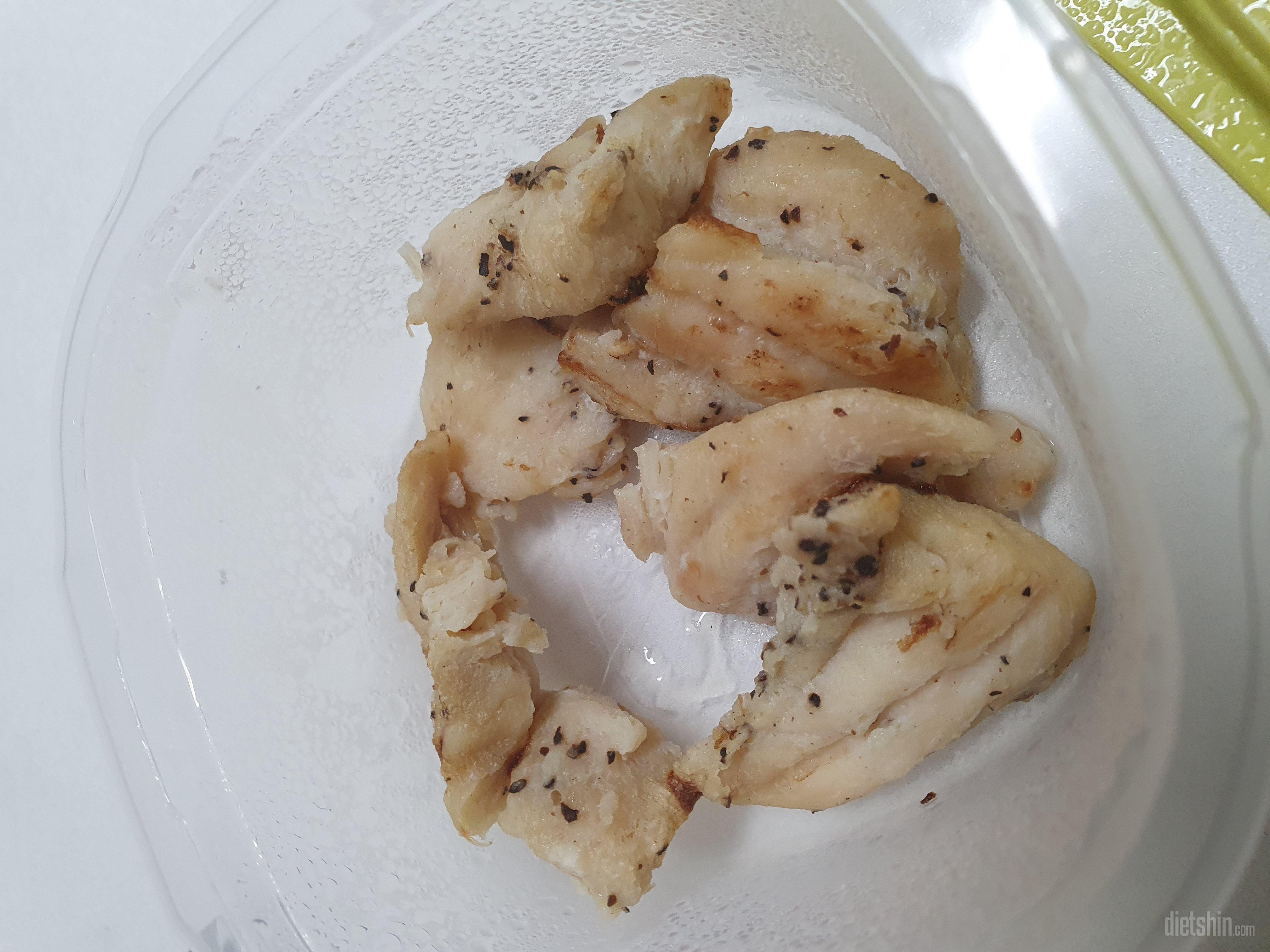 오리지널맛이 삼계탕 닭에 소금이랑 후