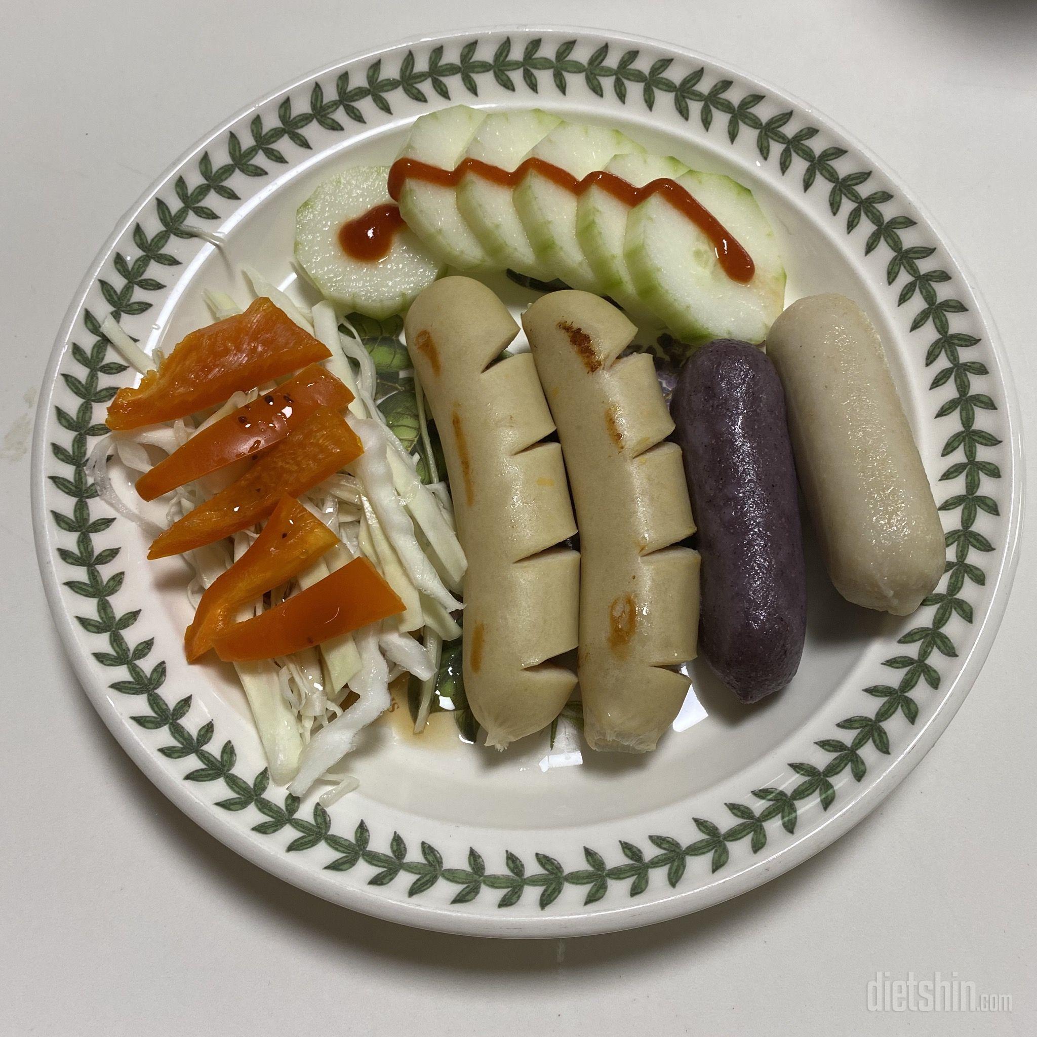 닭쏘 세일하길래 구매했는데 맛있어요