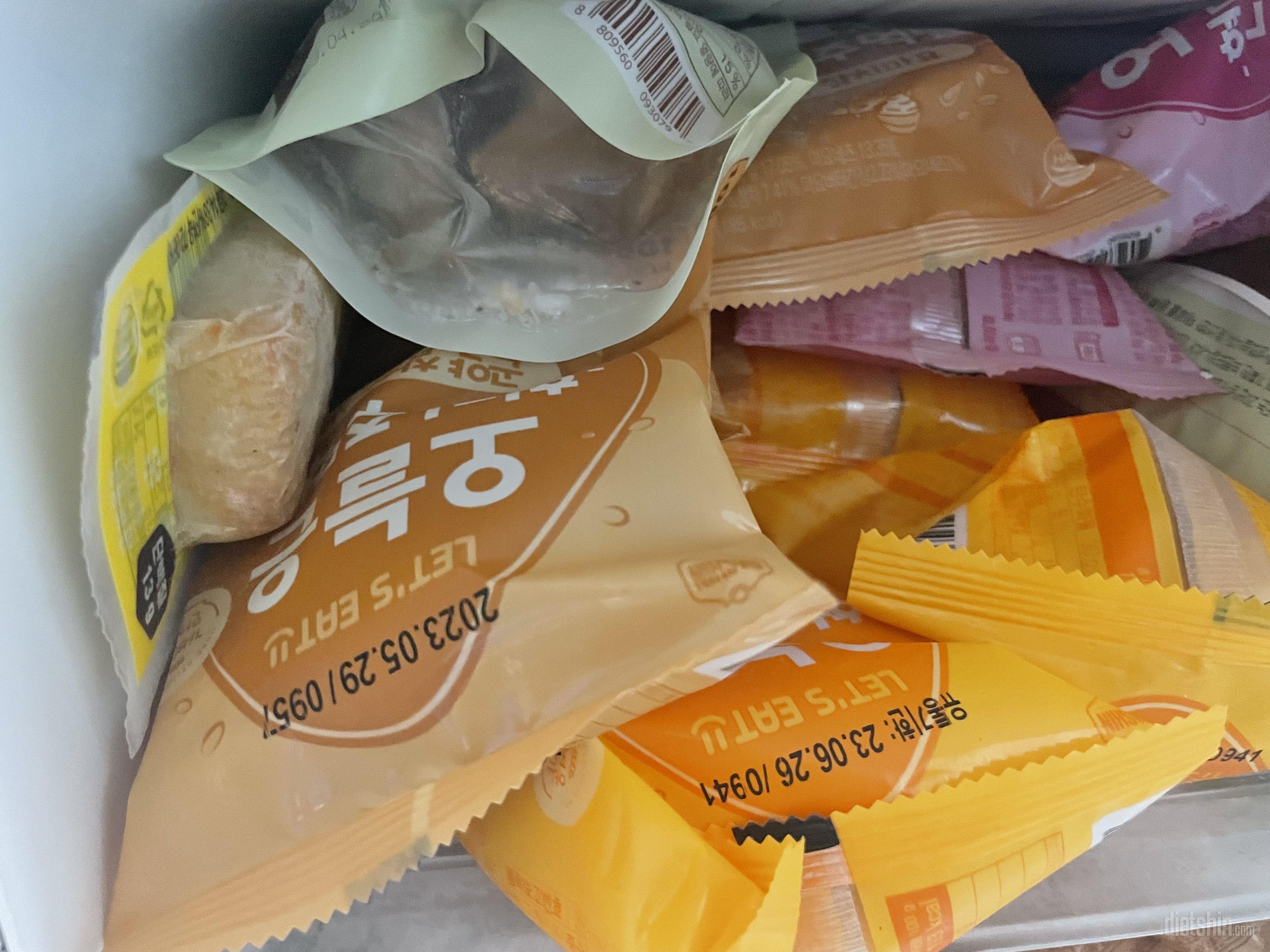 맛잇어요~~
밥도 쫄깃쫄깃하고 쌓아