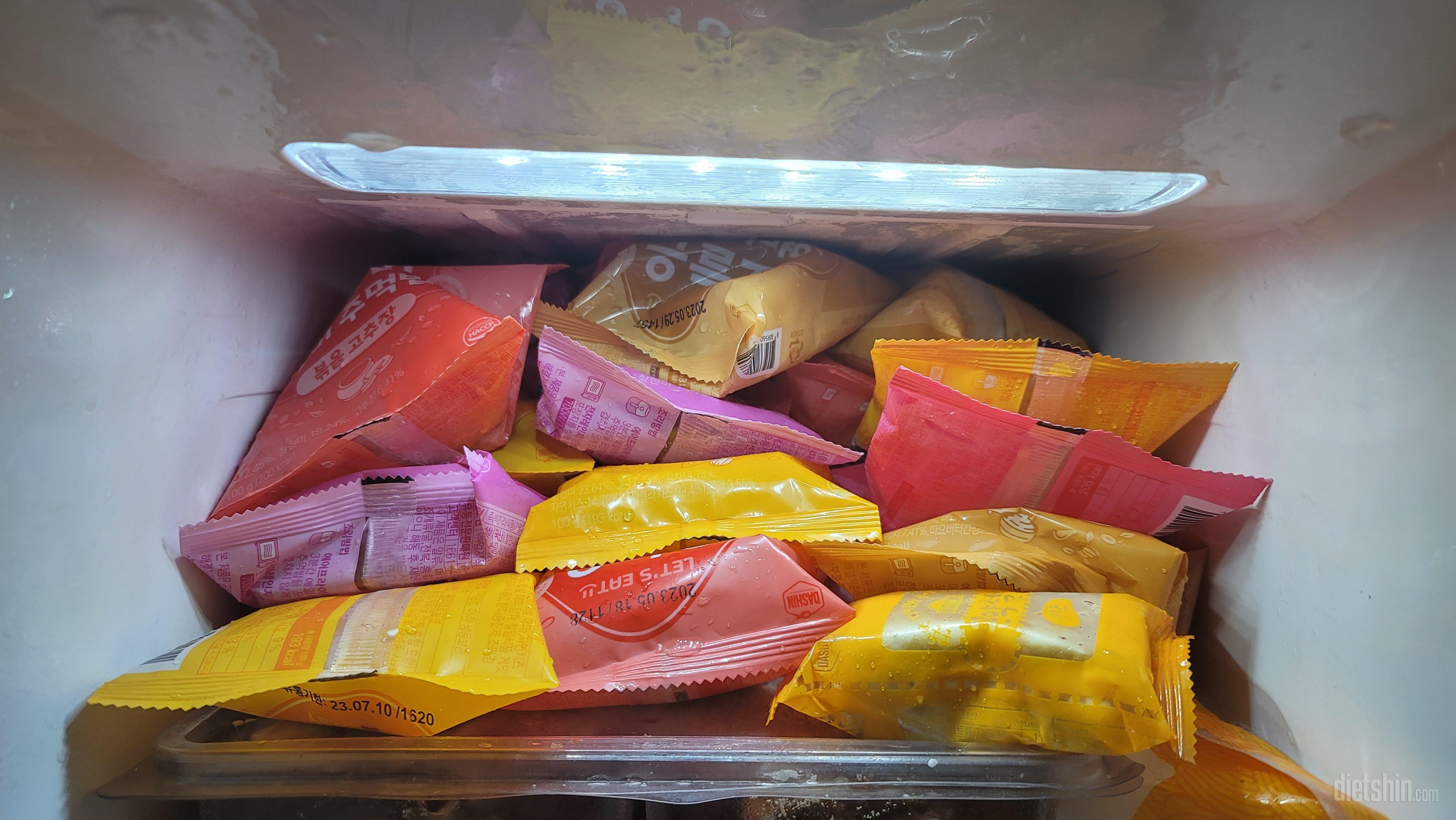 생각보다 정말 맛있어요~
특히 주먹밥