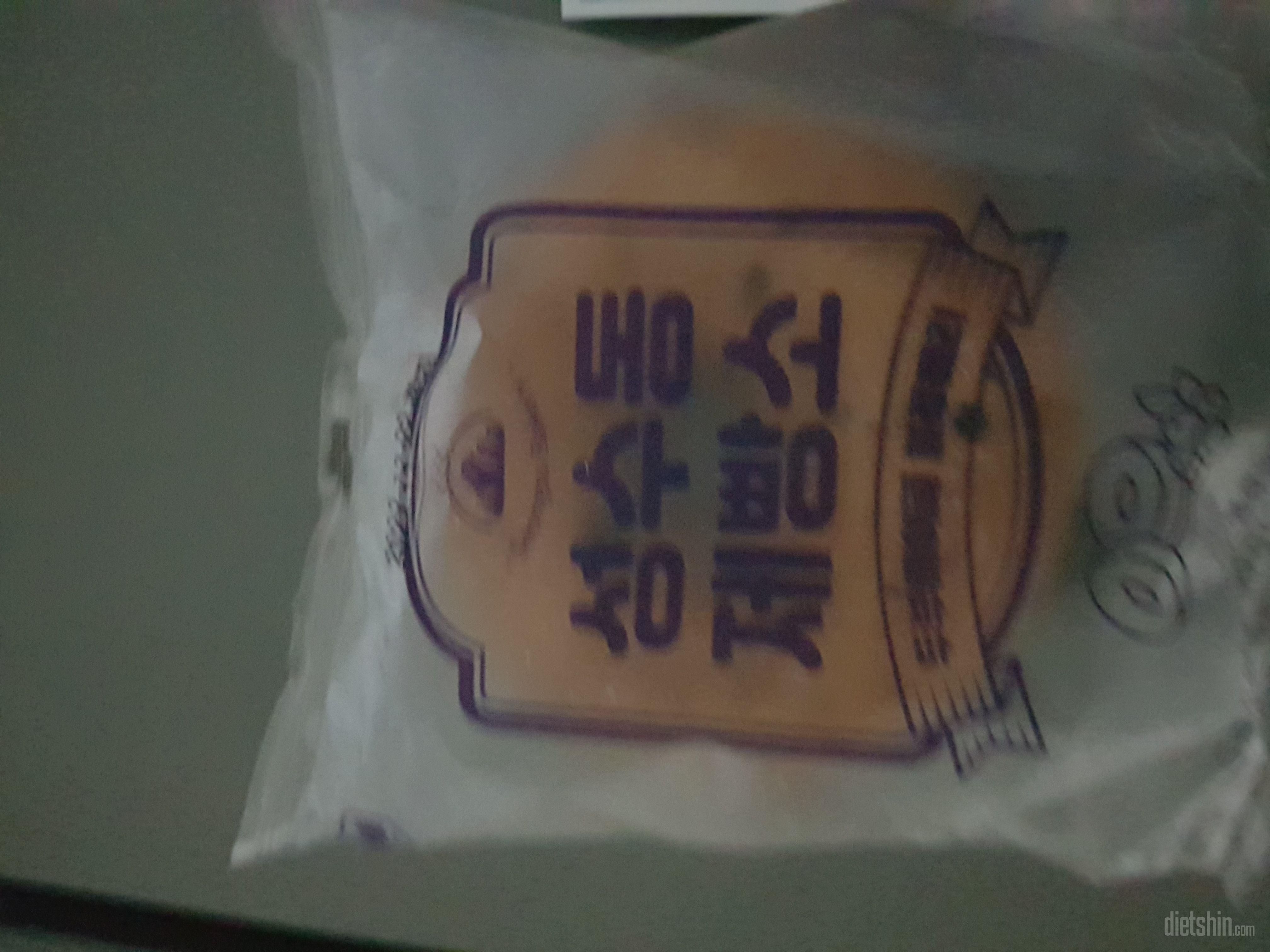 생각보다 맛있어서 잘 먹고 있습니다