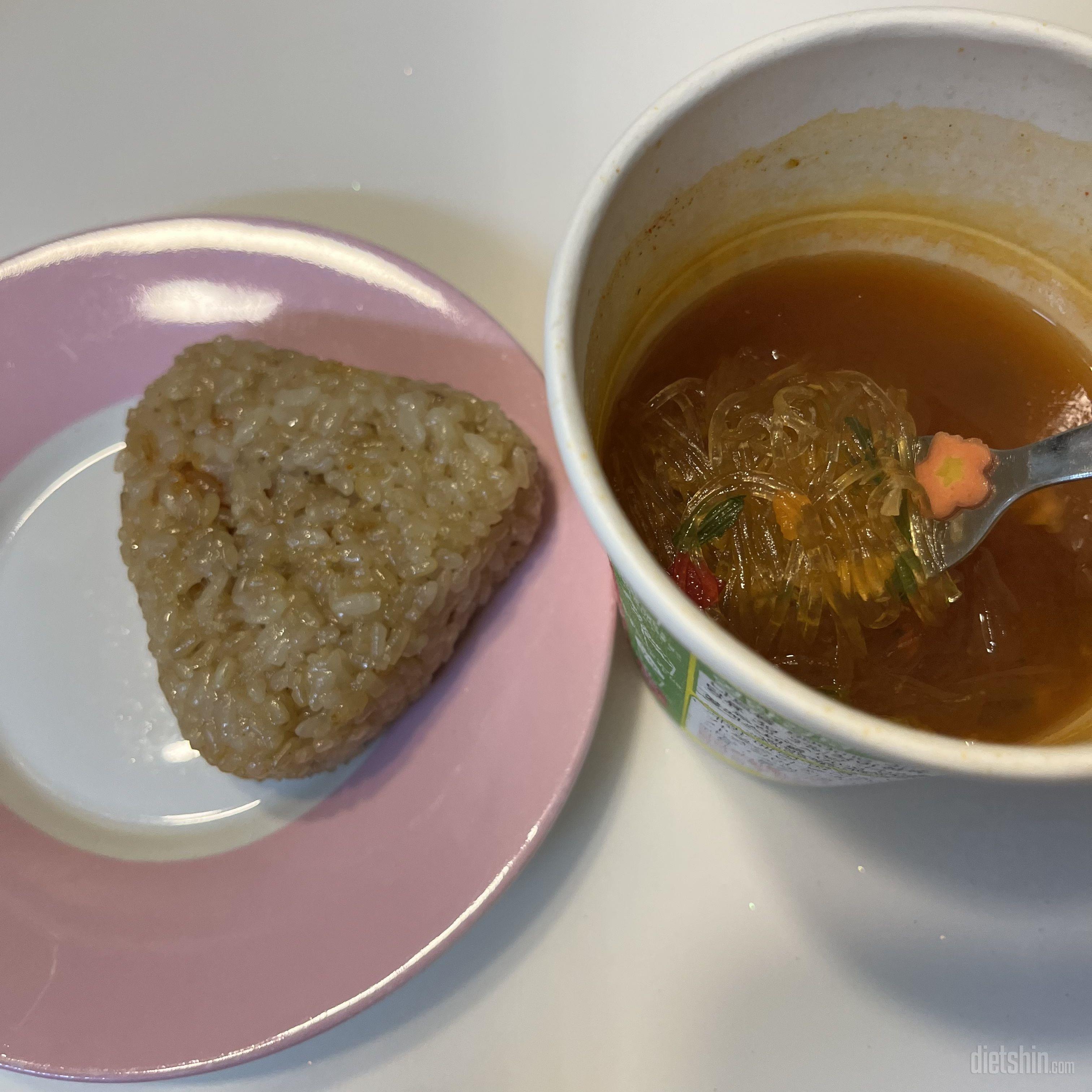 마싯떠용 ㅎㅎ
또 시켜먹을 맛입니당