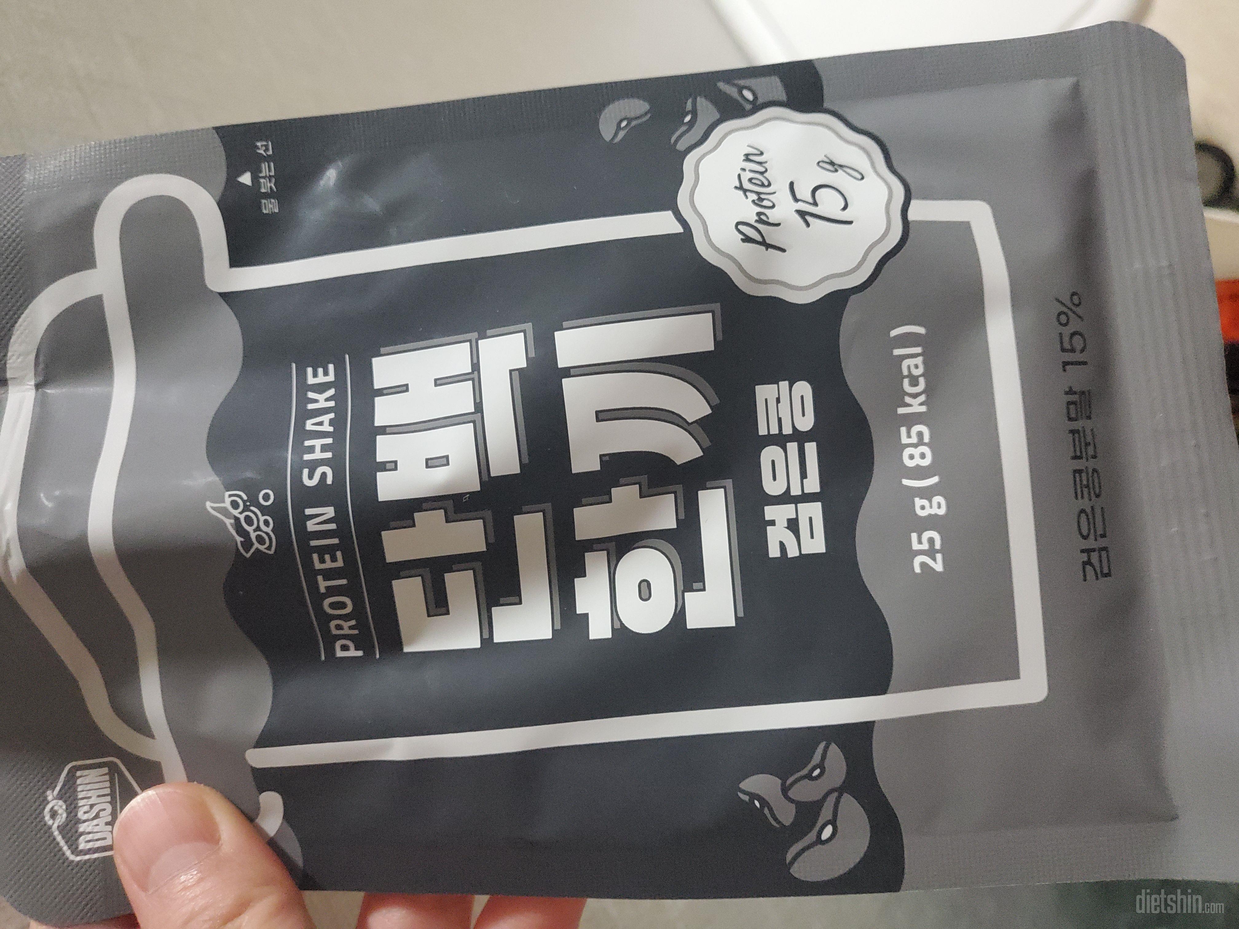맛있어요
아몬드브리즈 언스위트 넣고