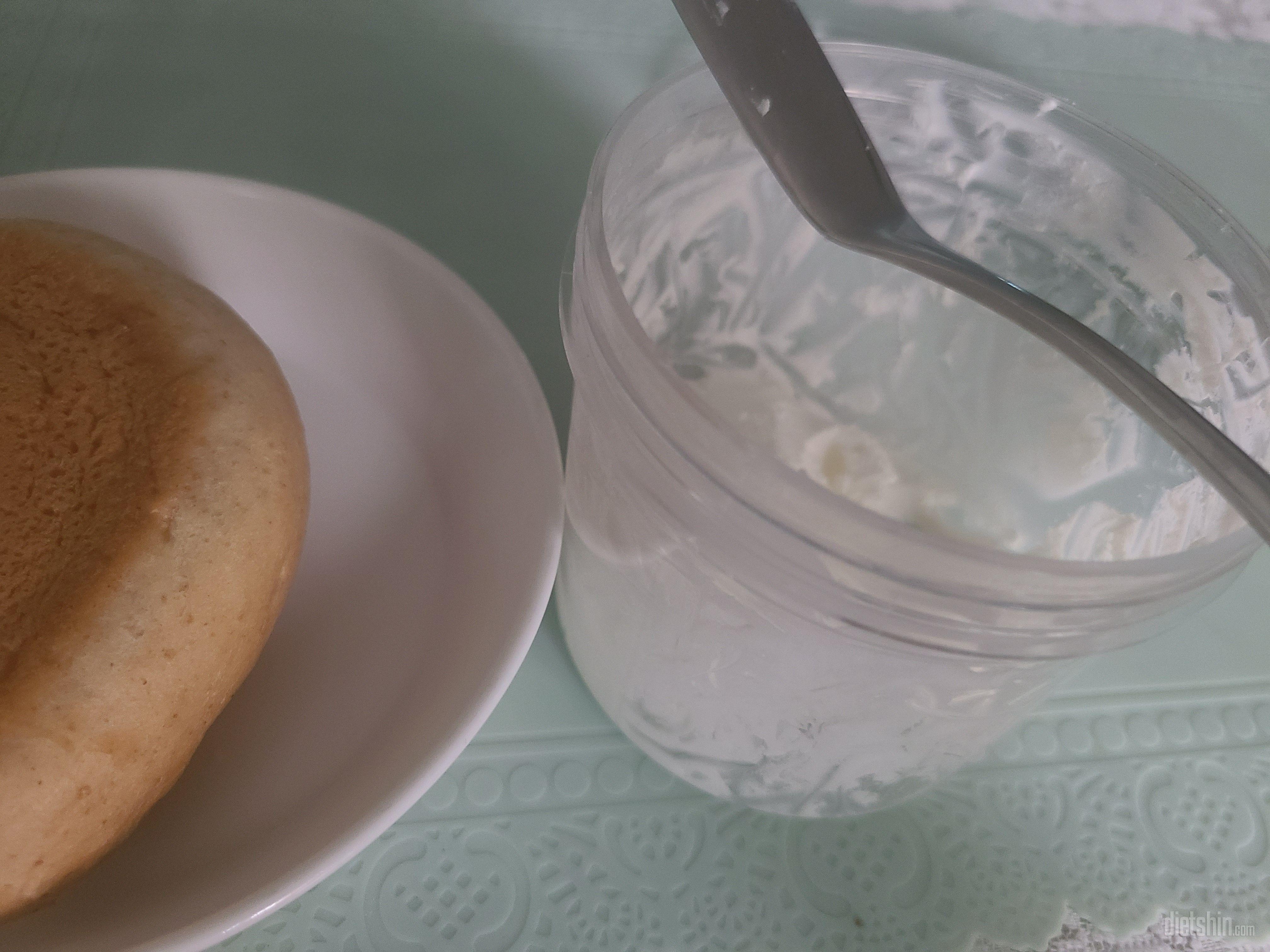 매일 아침으로 간단히 먹어요
블루베