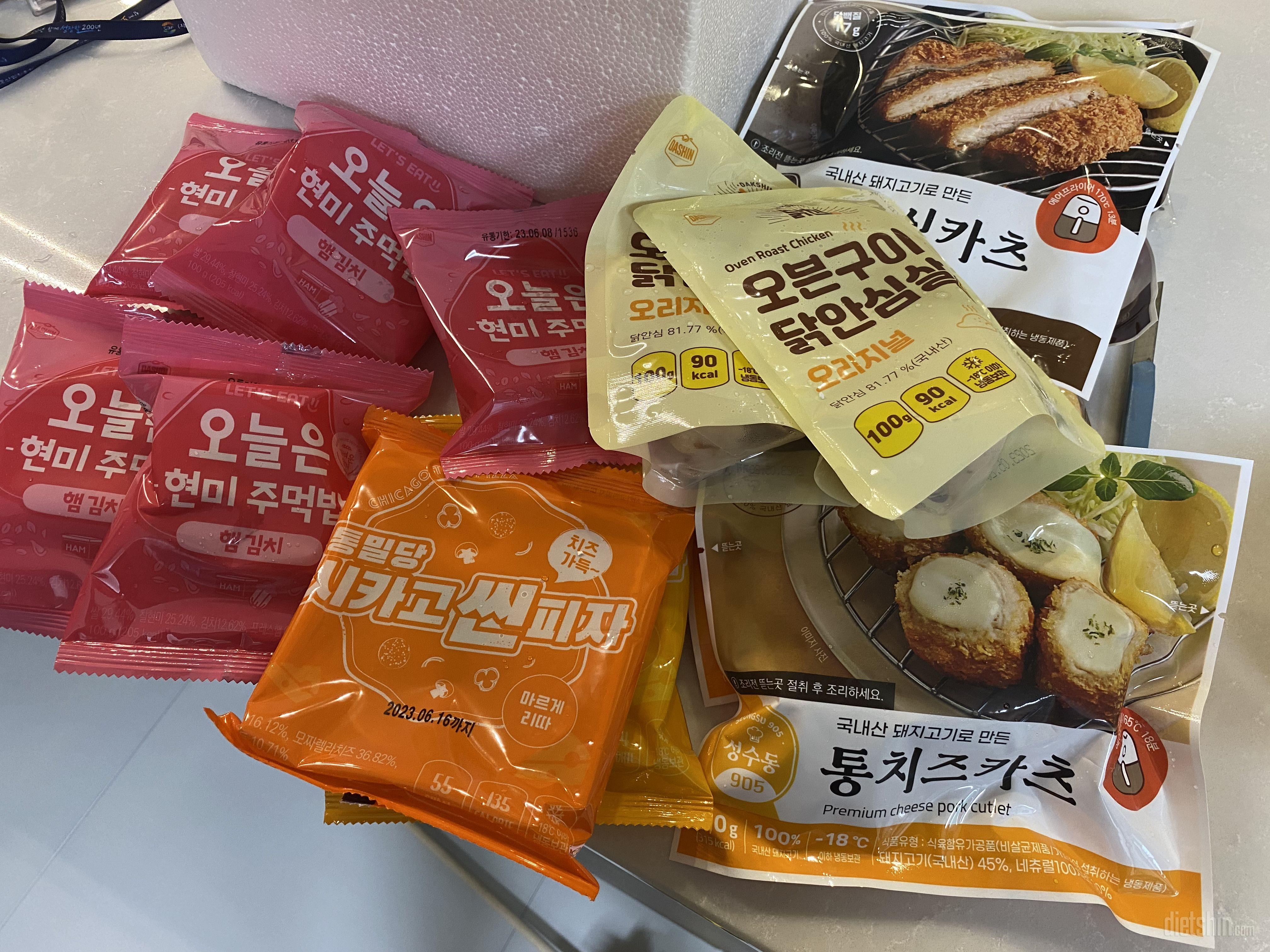 생각보다 작긴하지만 맛있어요