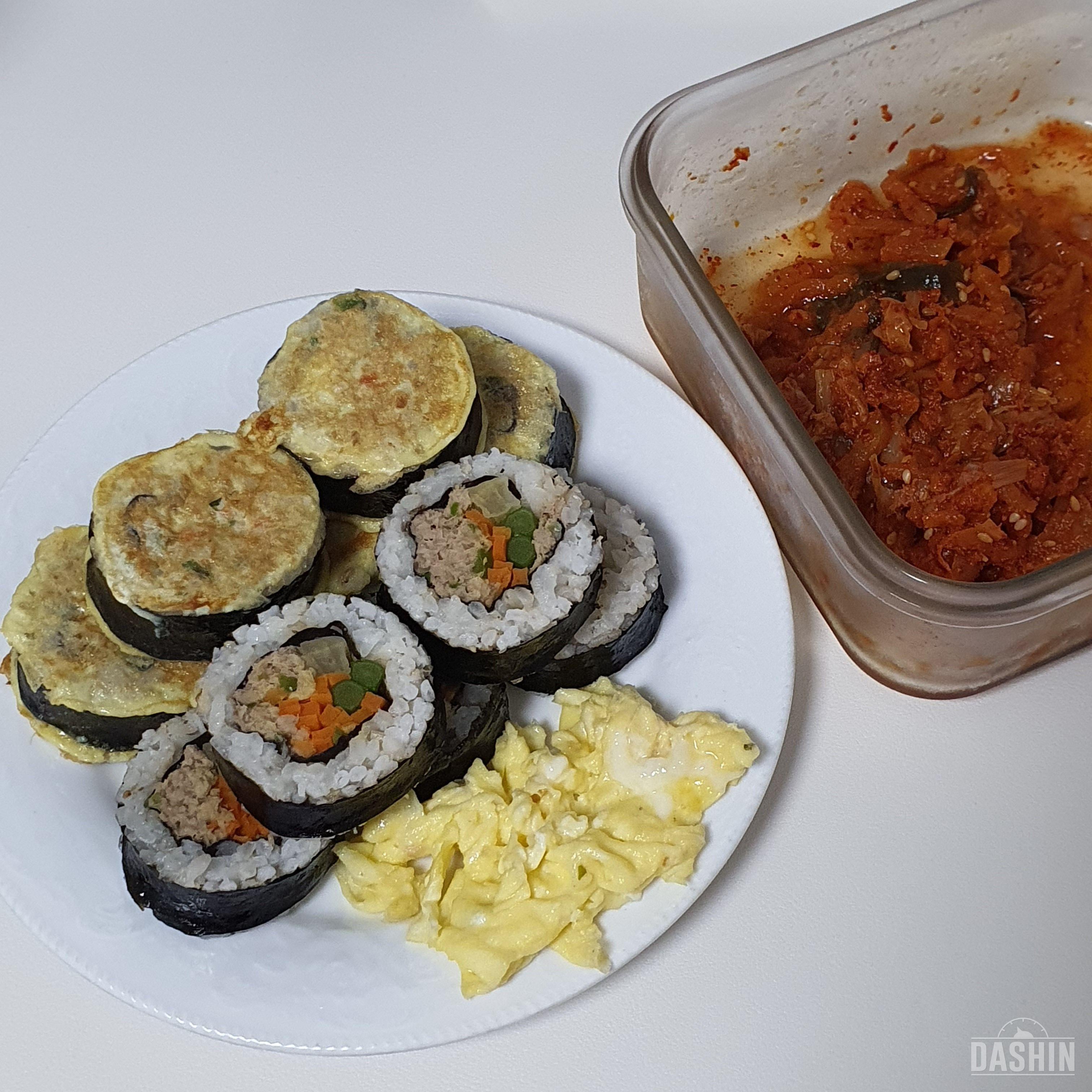 처음 먹어봤는데 생각보다 양도 많고