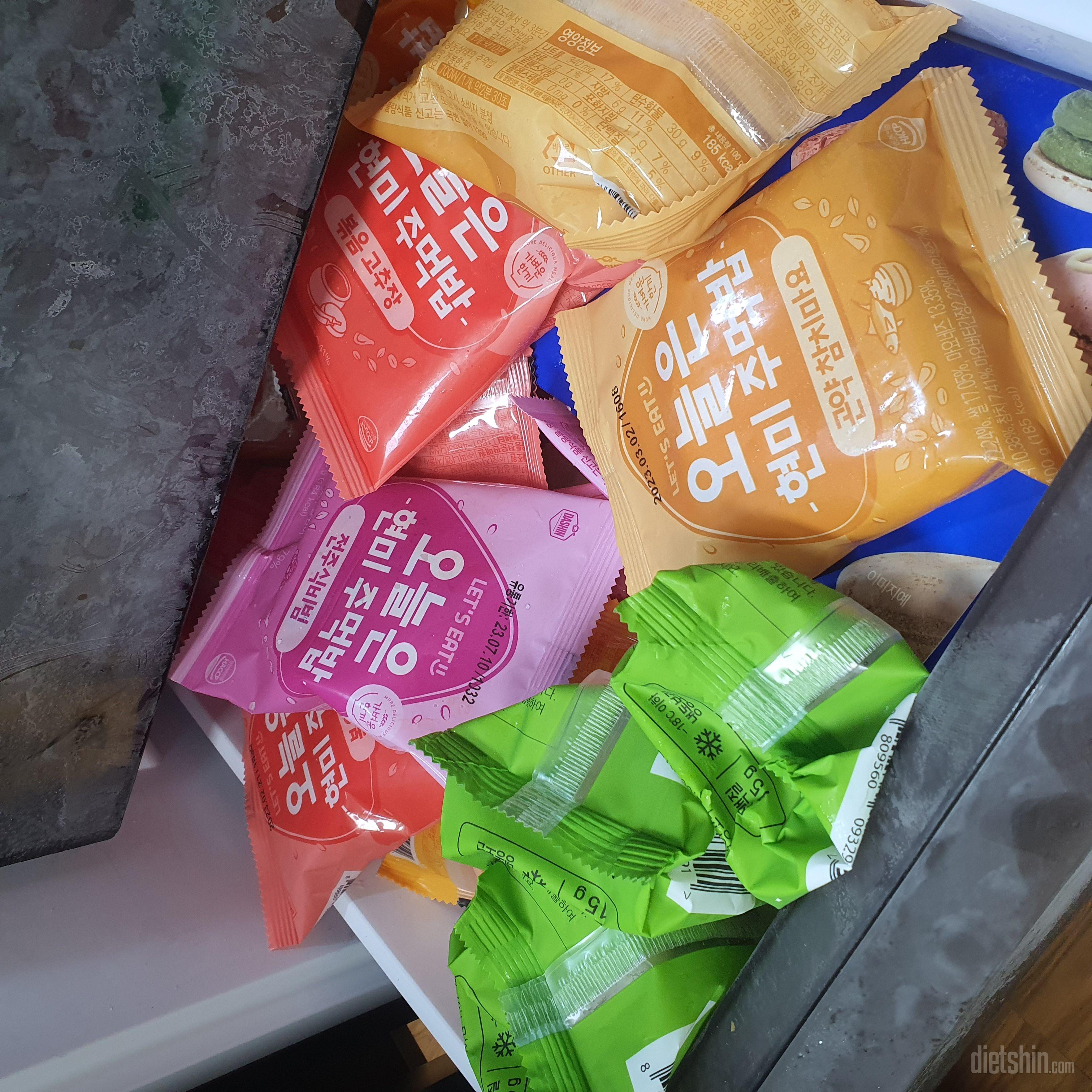 땡초참치 감칠맛 폭발하면서 매콤한게