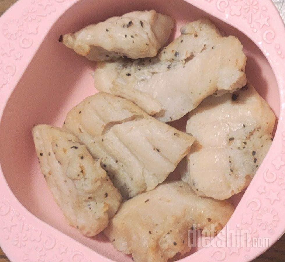 맛있어요. 뭔가 인위적으로 쫄깃한 느