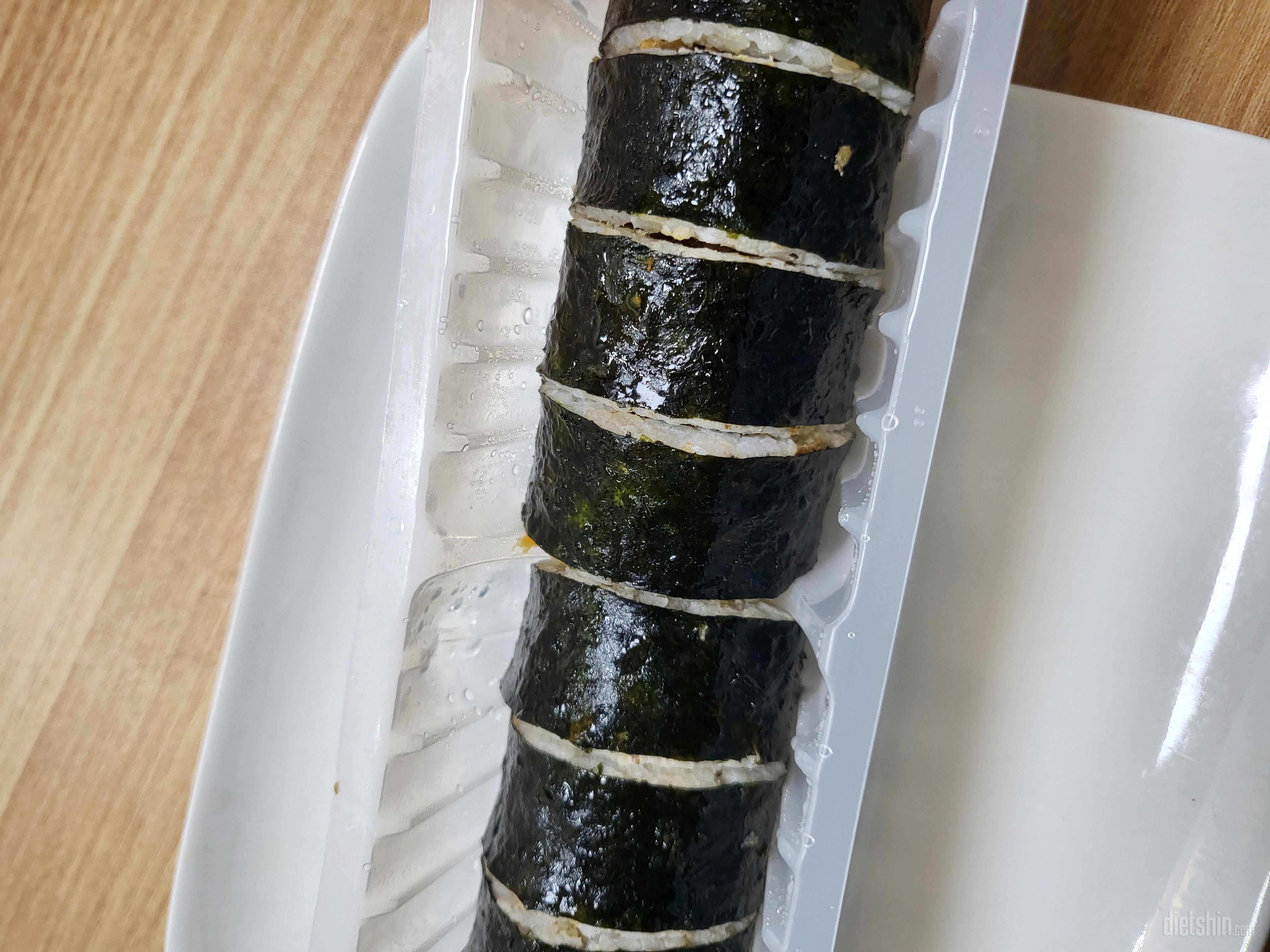 이 김밥 처음에는 솔직히 맛을 걱정했