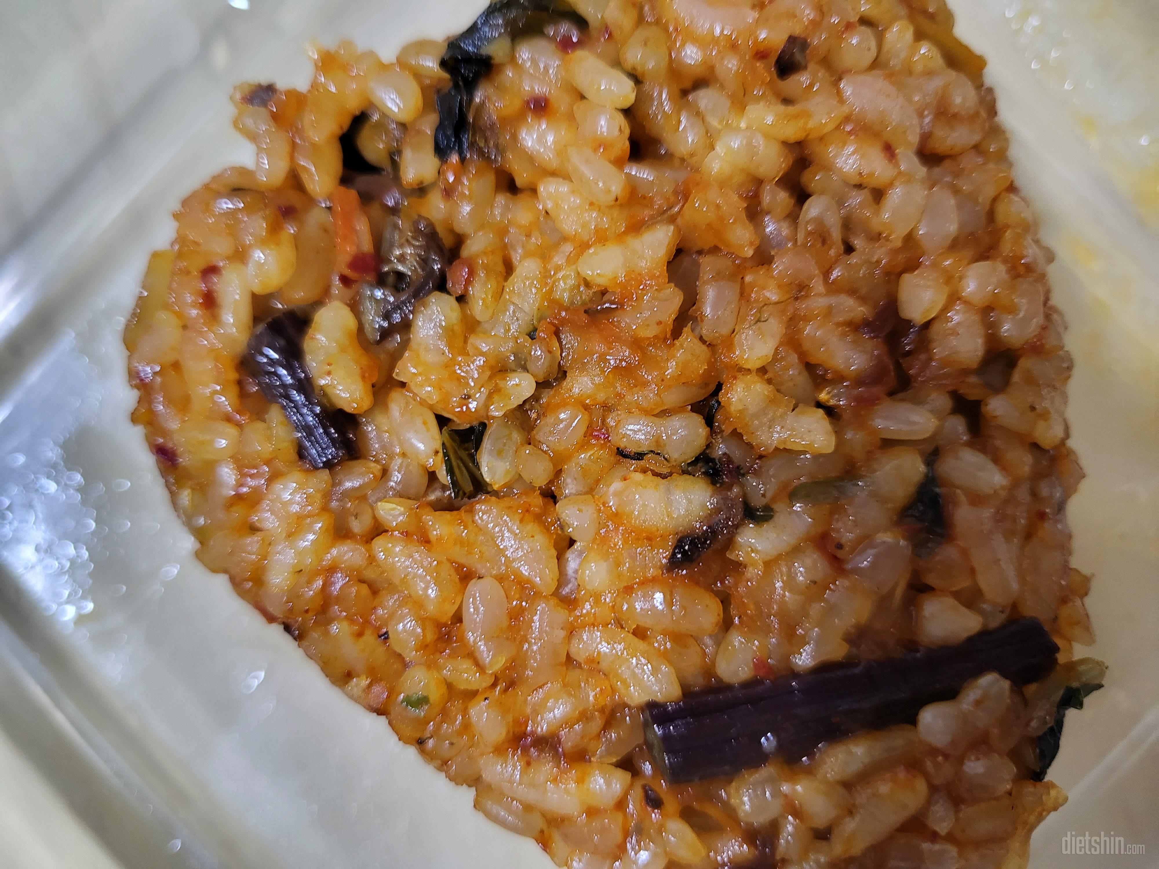 삼각김밥보다 훨씬커요
양도 많고 맛도
