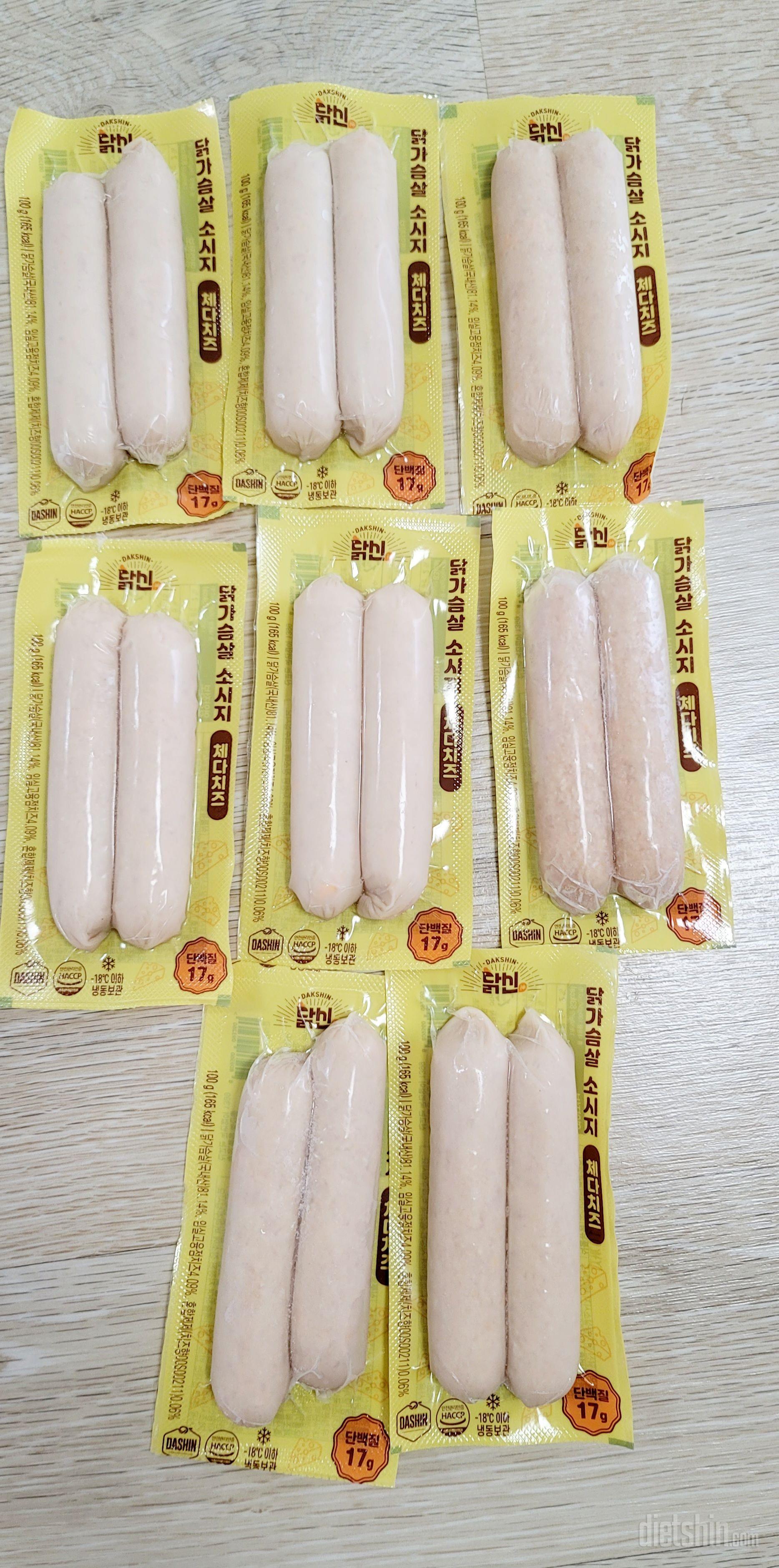 먹어보고 맛있어서 재구매했어여
구매