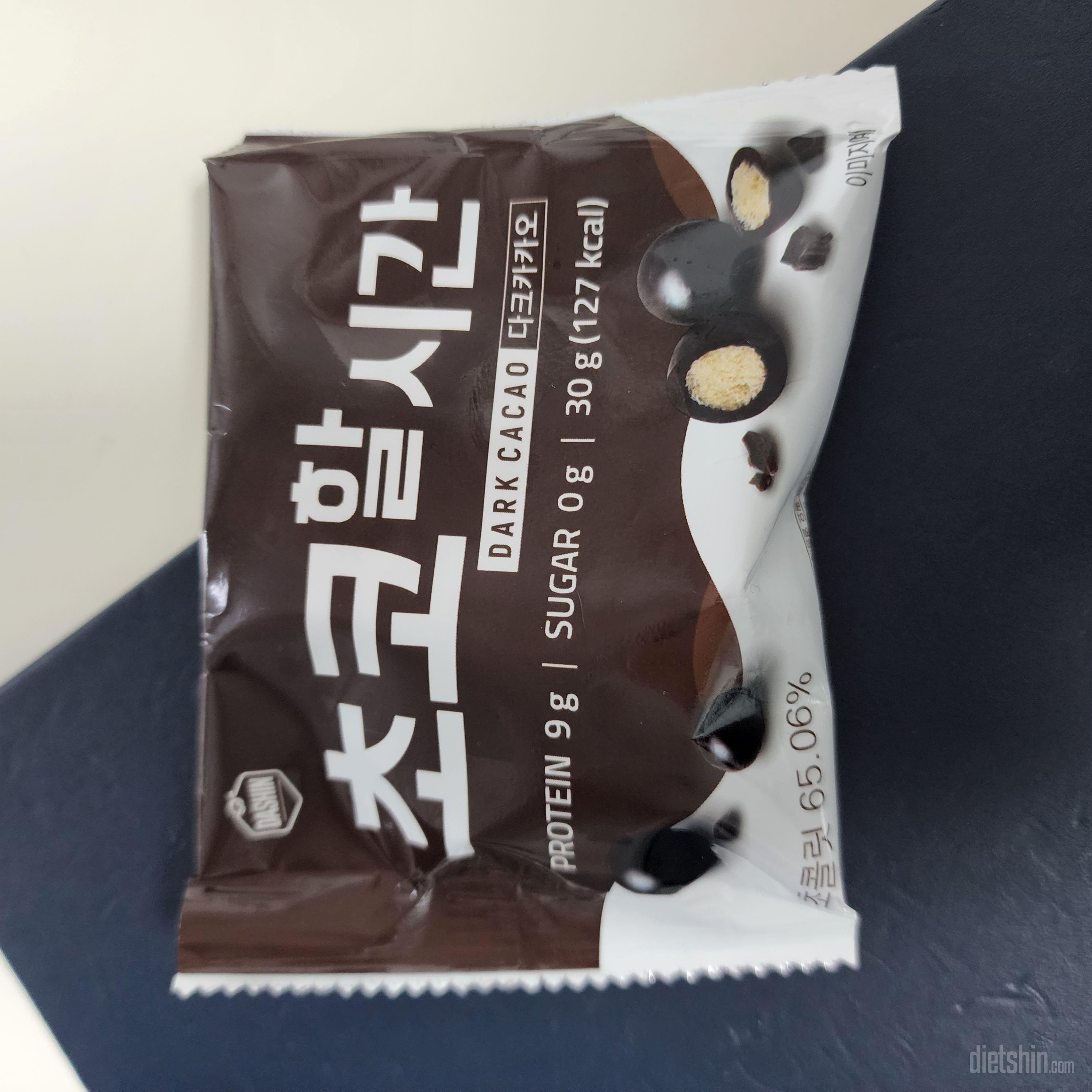 꽤 씁쓰름해요! 단맛은 비교적 적지만