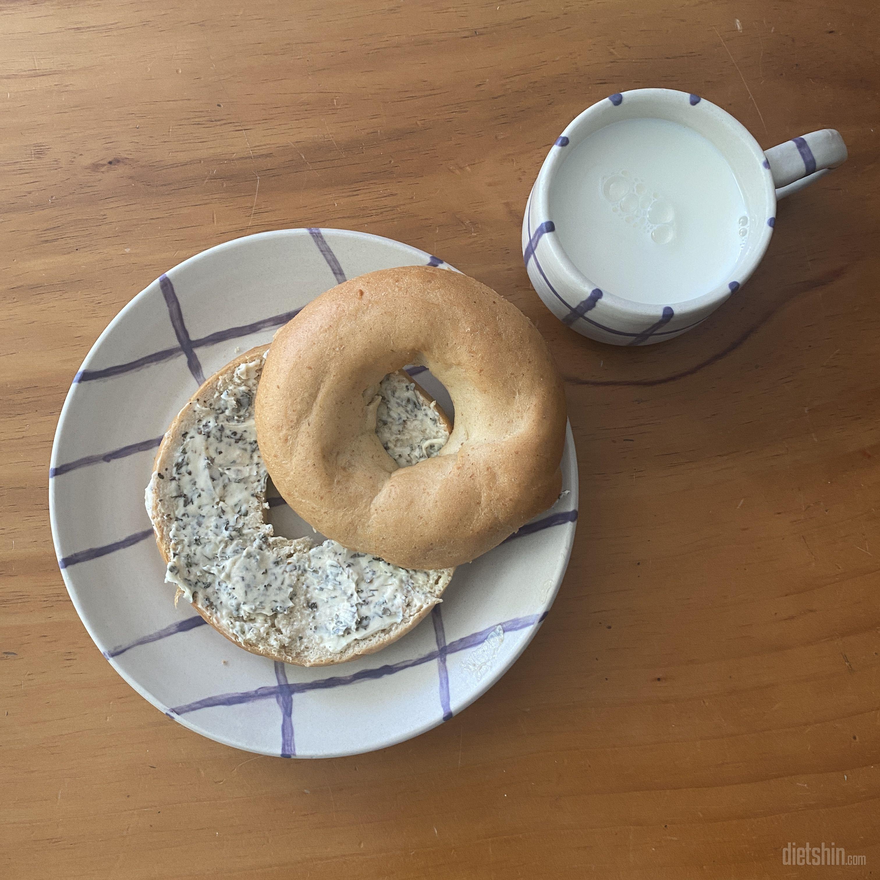 빵순이라 사봤는데 생각보다 너무 맛있