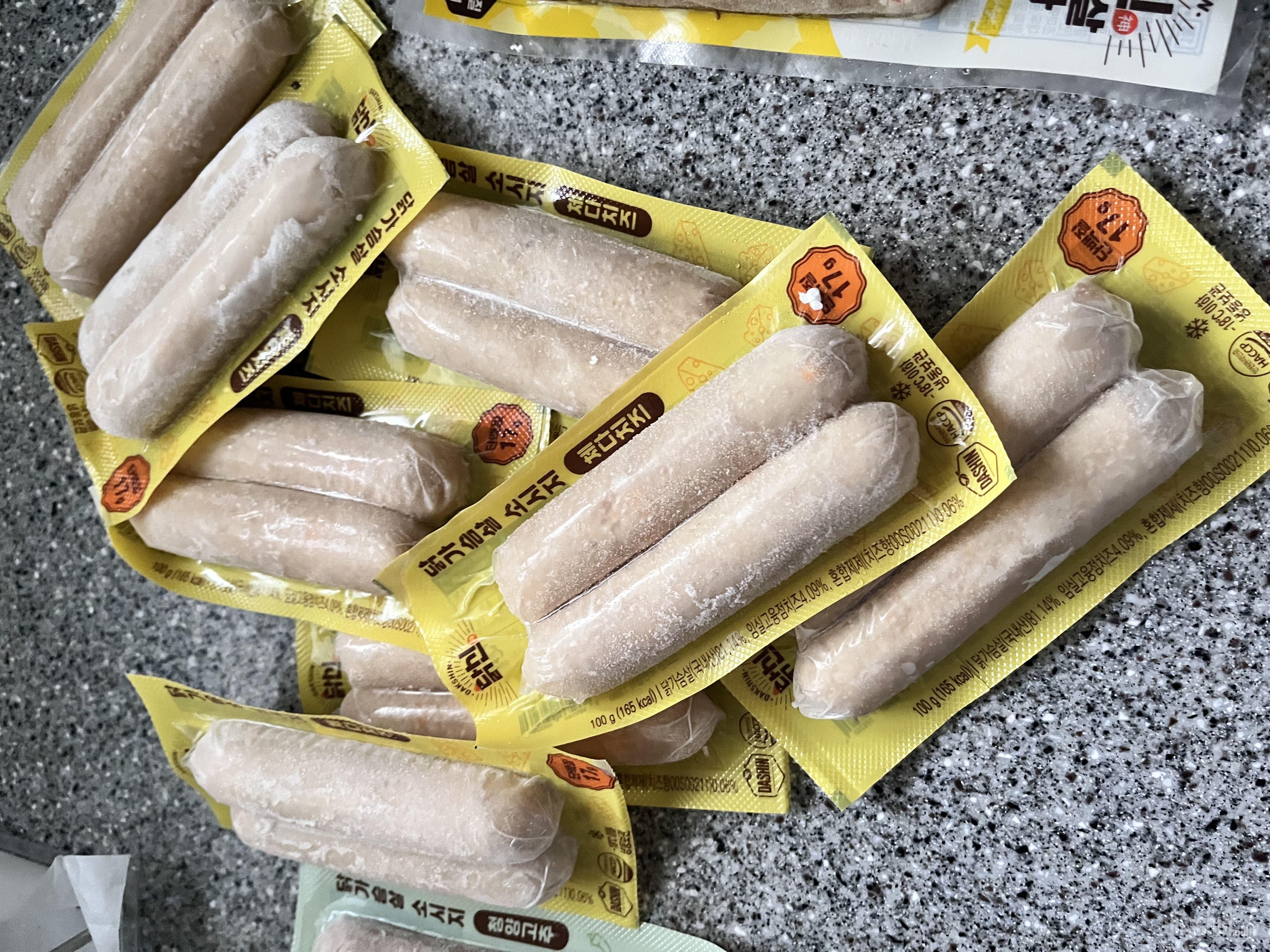 배송진짜빠류고요
내일먹어봐야겠어요^