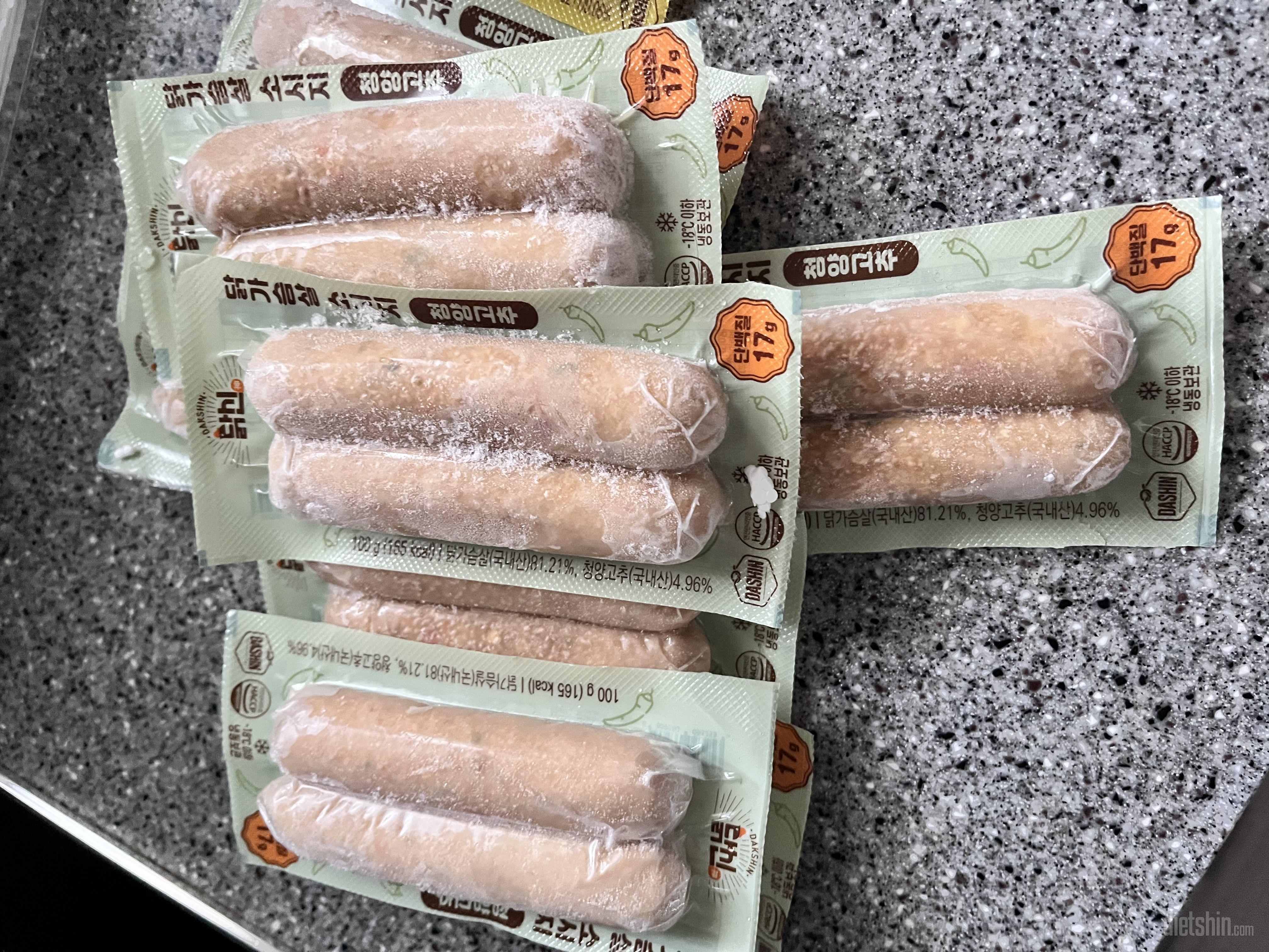 배송진짜빠류고요
내일먹어봐야겠어요^