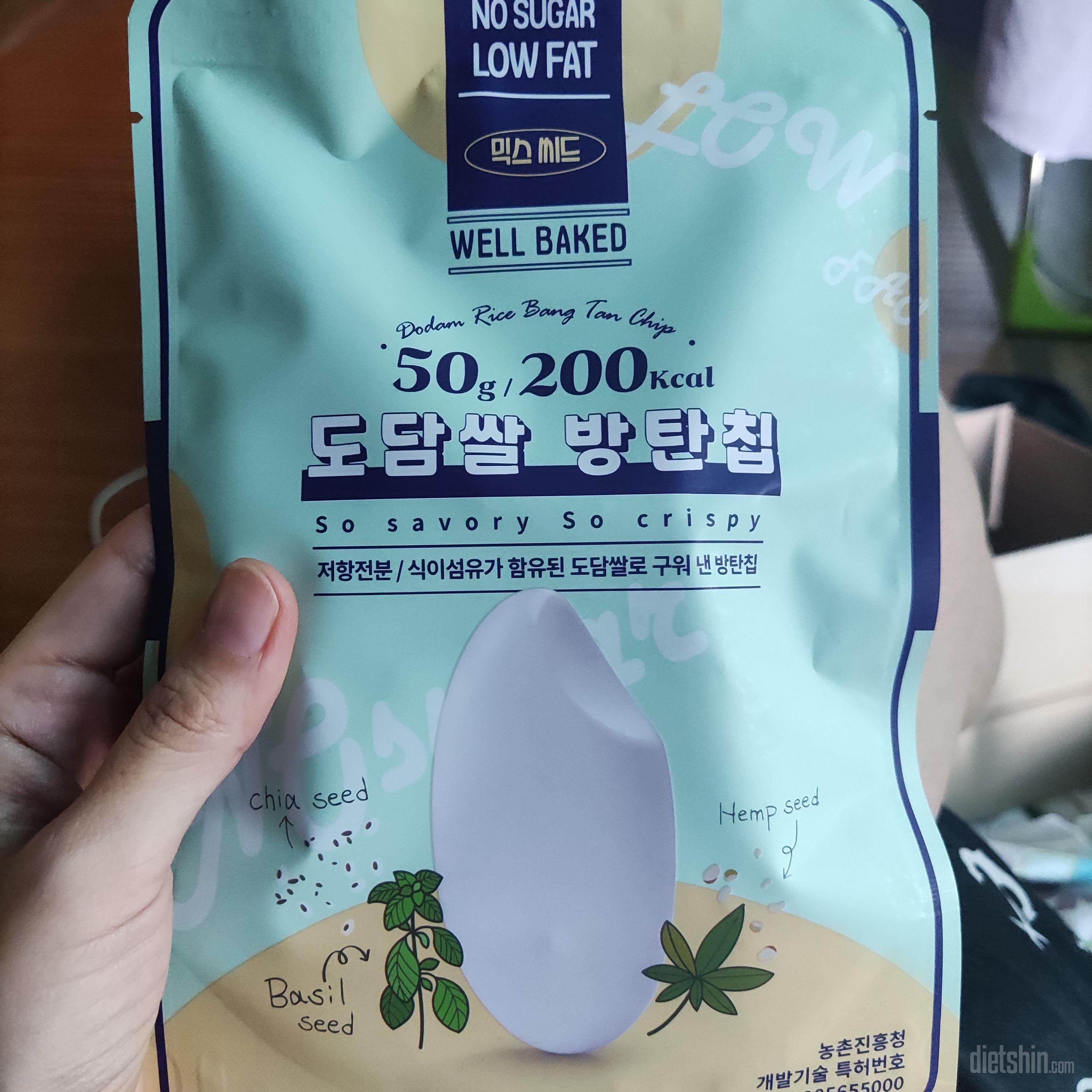 바삭하고 맛있어요.
원래 뻥튀기나