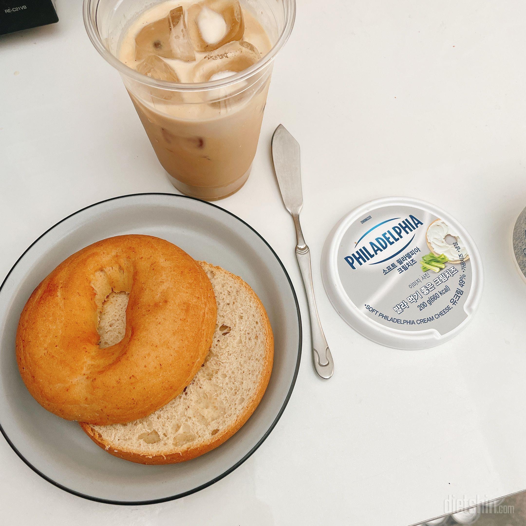 맛있어요 일반 베이글이랑 똑같아요
