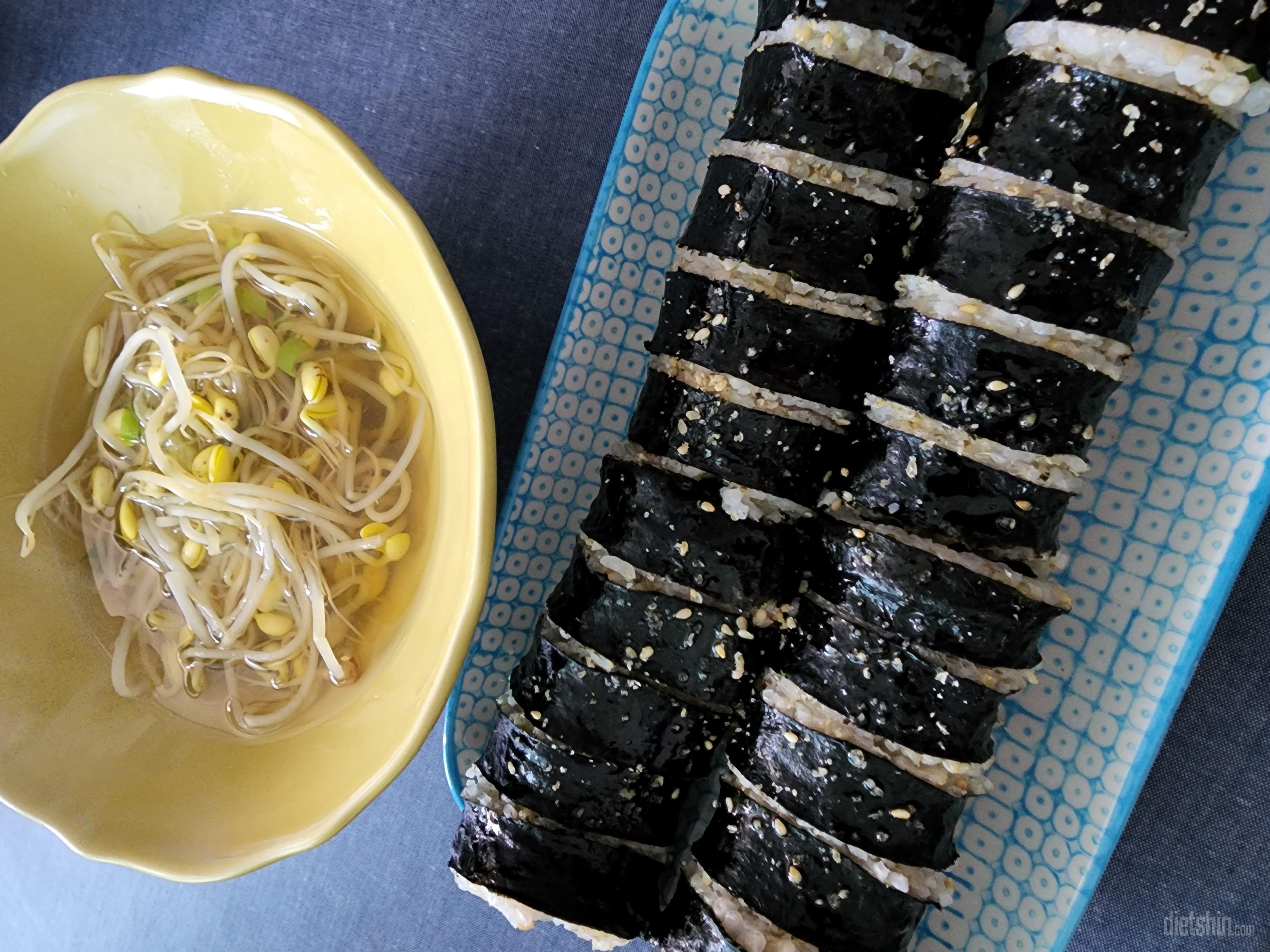 살짝 찐득한 밥맛이지만 간이적당하고