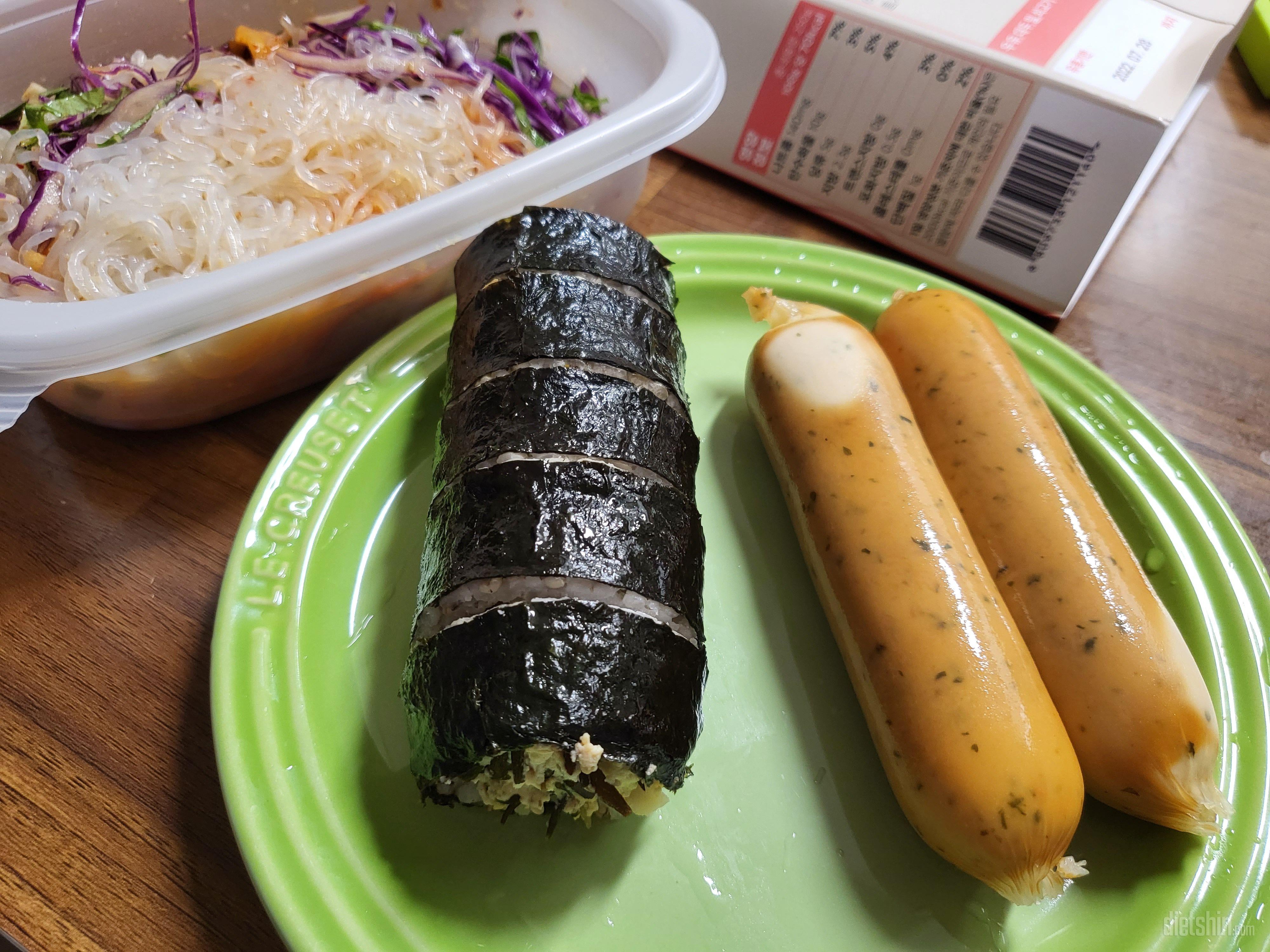 곤약이라 칼로리부담도 적고 맛있어요