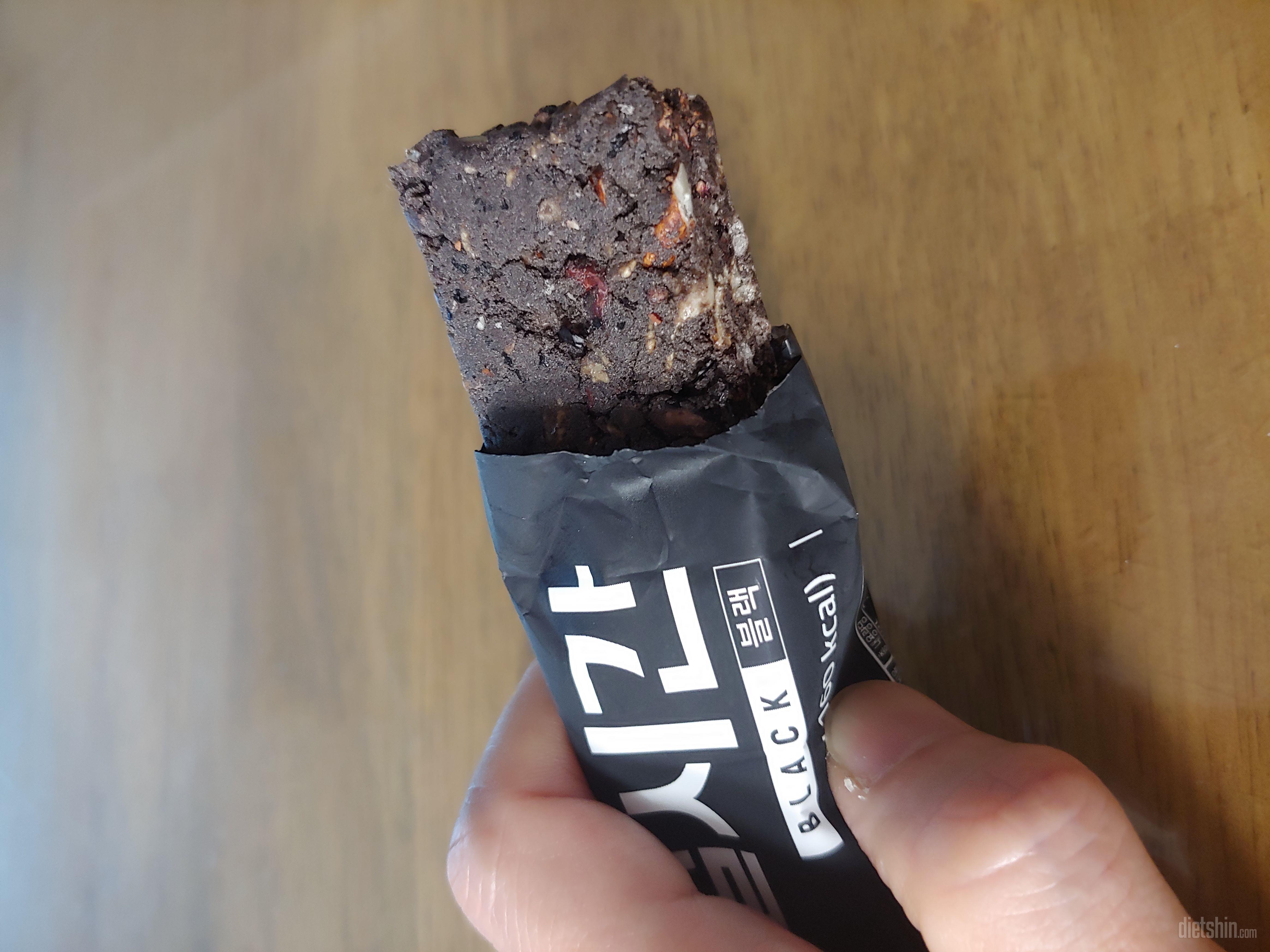 재구매했어요. 출출할때 먹기 좋아요