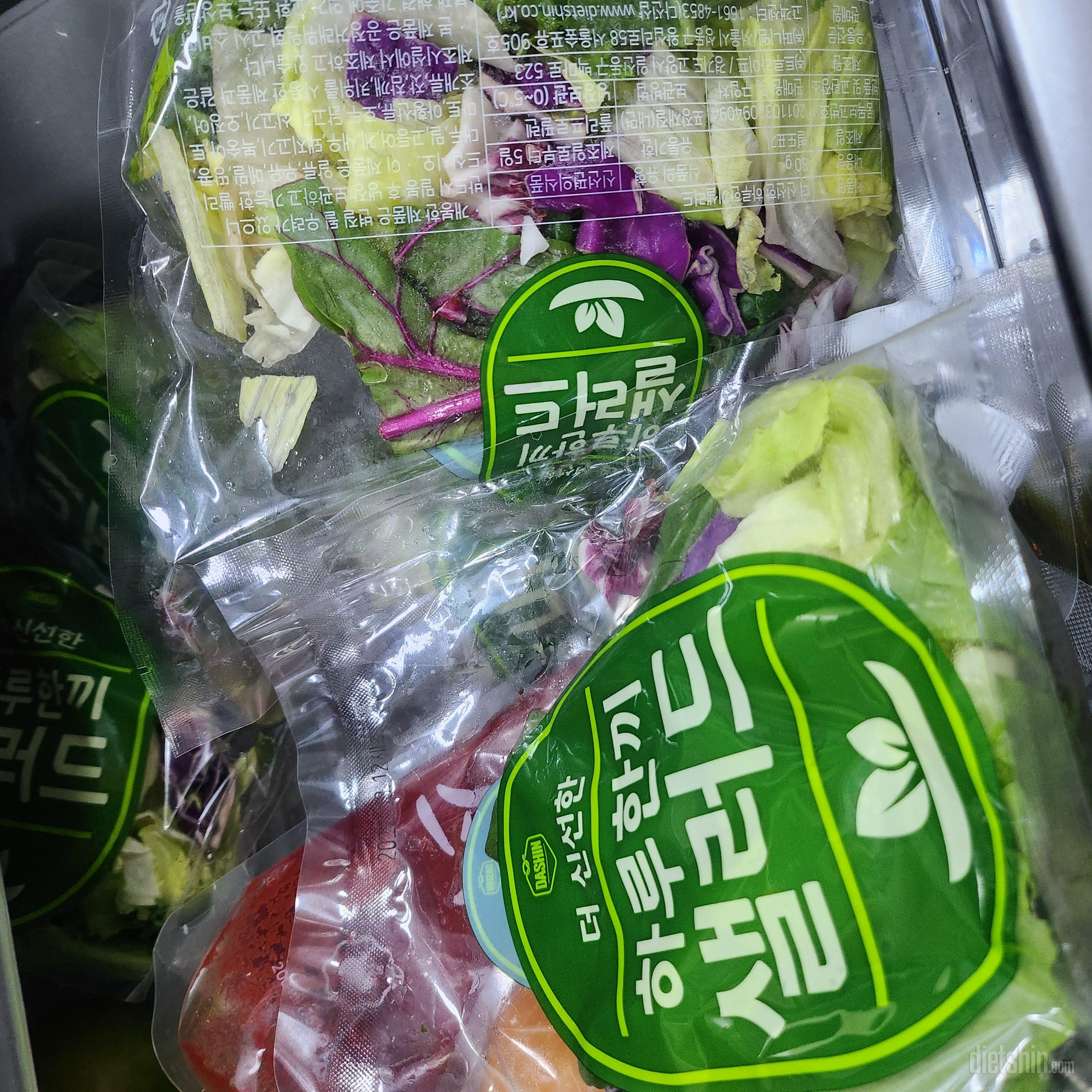 한끼 대용 샐러드로 참 좋아요~ 계속