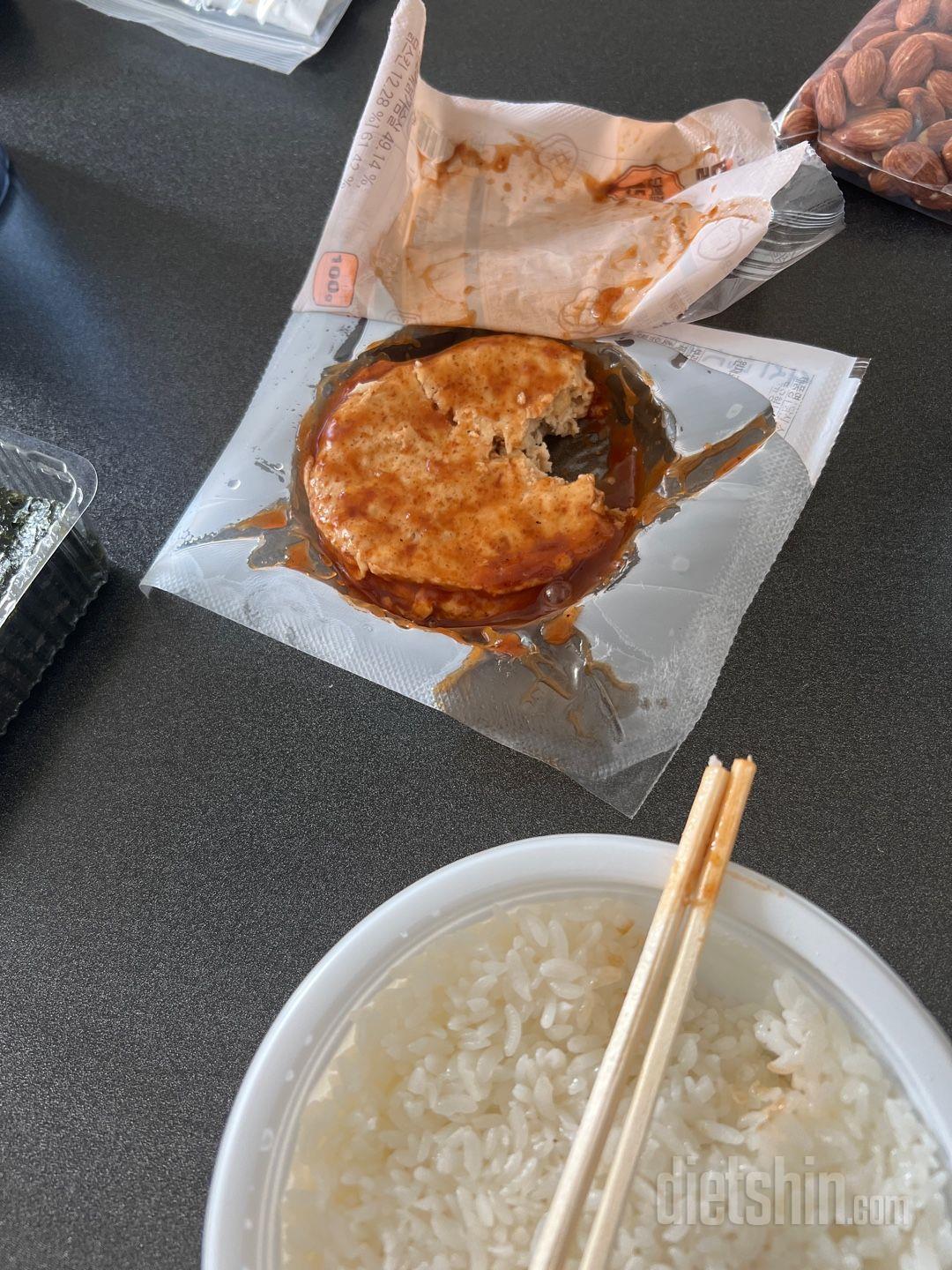 진짜 맛있습니다 한번 먹어보세요