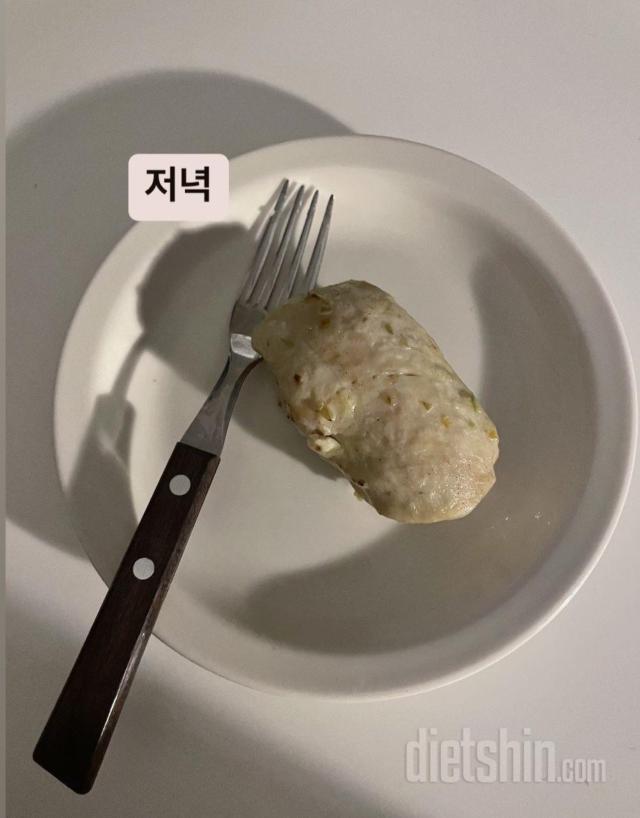 닭가슴살 맛없고 퍽퍽햐서 잘 안먹는데