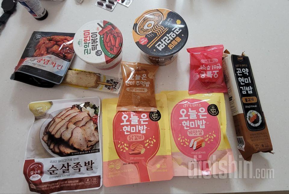 가성비는 좋아요... 만원이 여러가지
