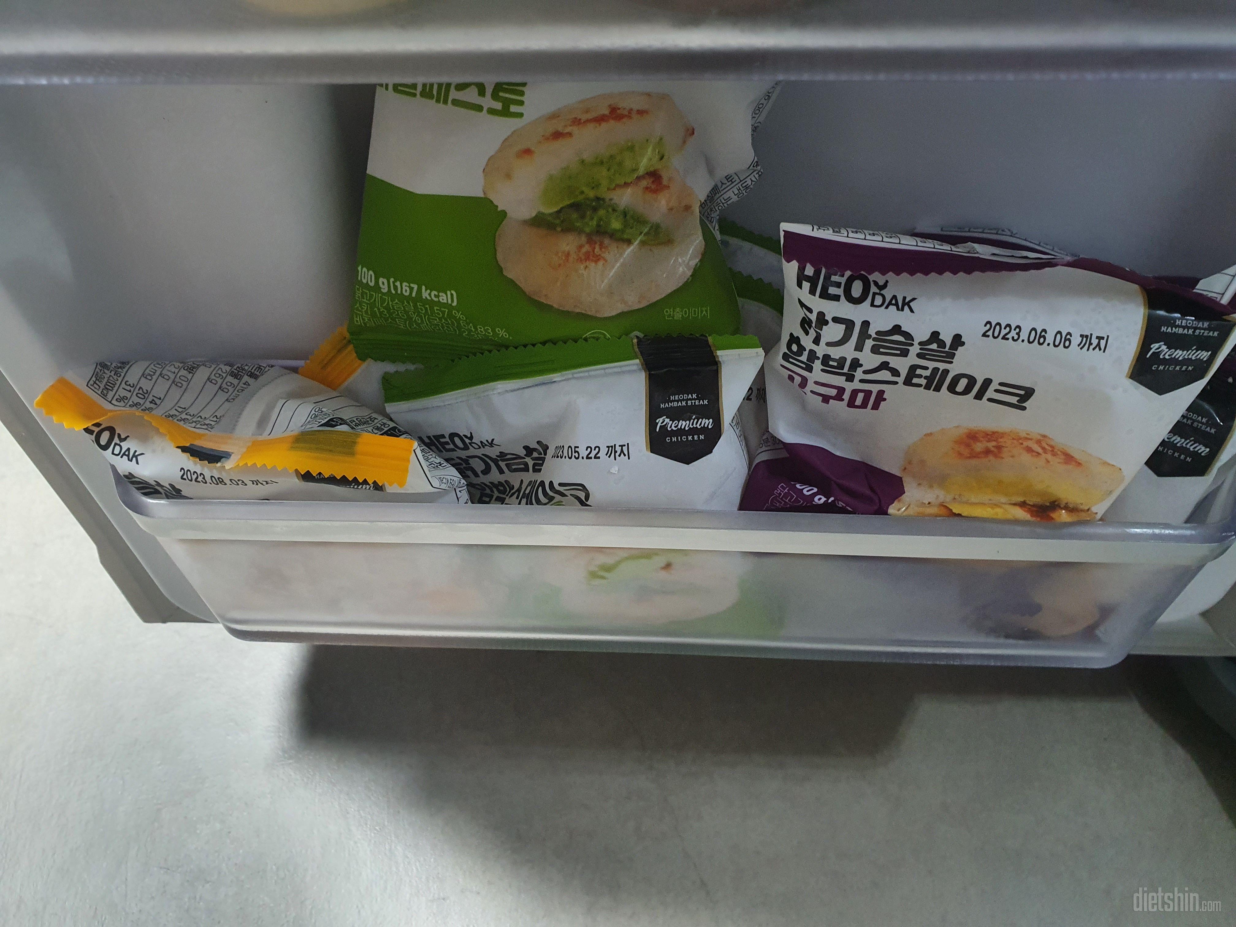 짭쪼름하고 맛있어요!! 밥반찬으로 좋