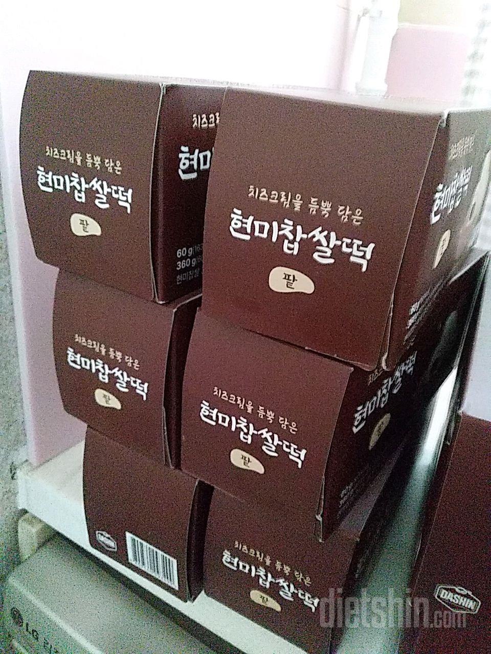 첫구매후 맛있어서 재구매했어요 실온에