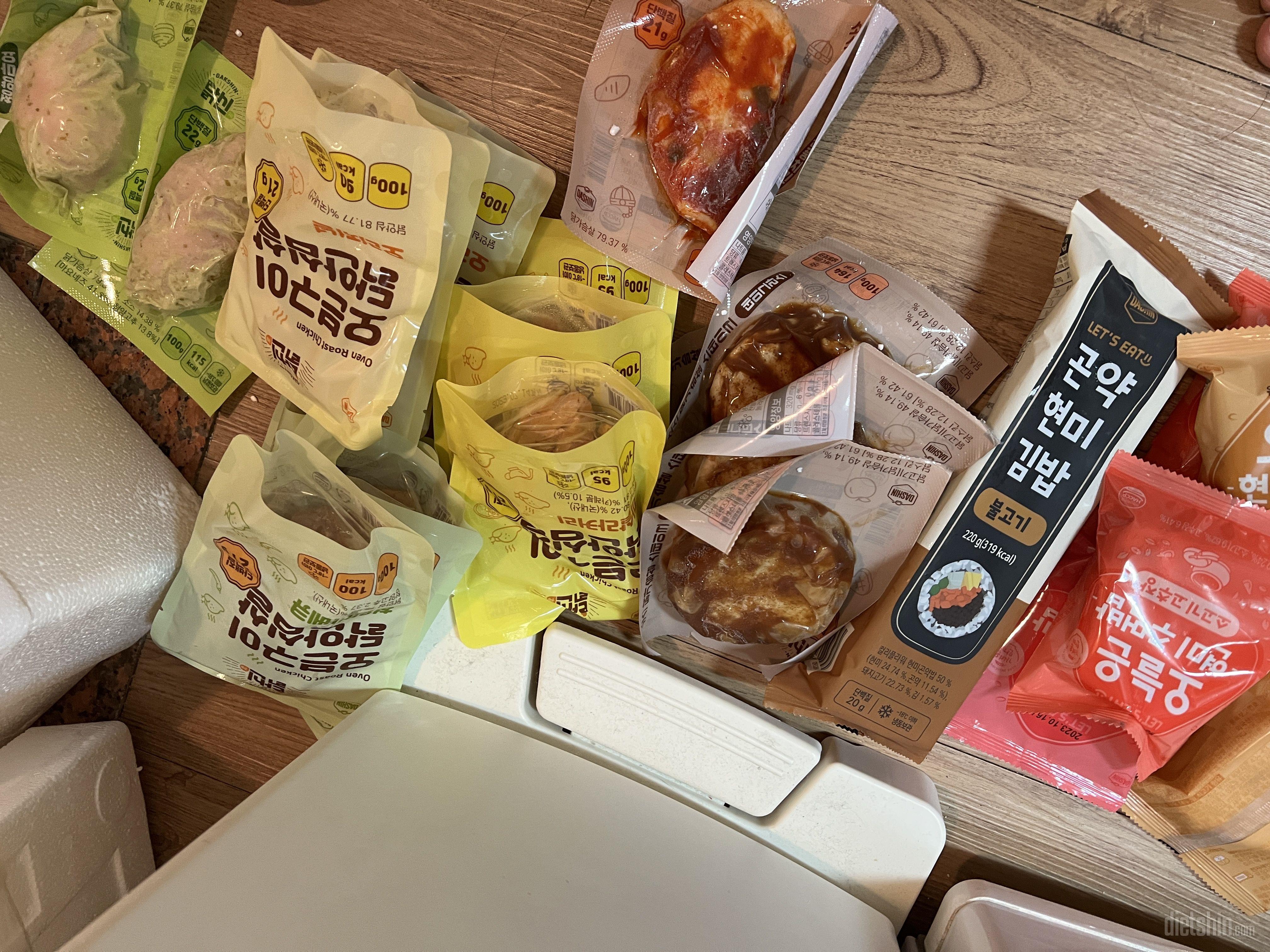 맛있어요ㅜㅜ 김밥러버는 웁니다 ㅜㅜㅜ