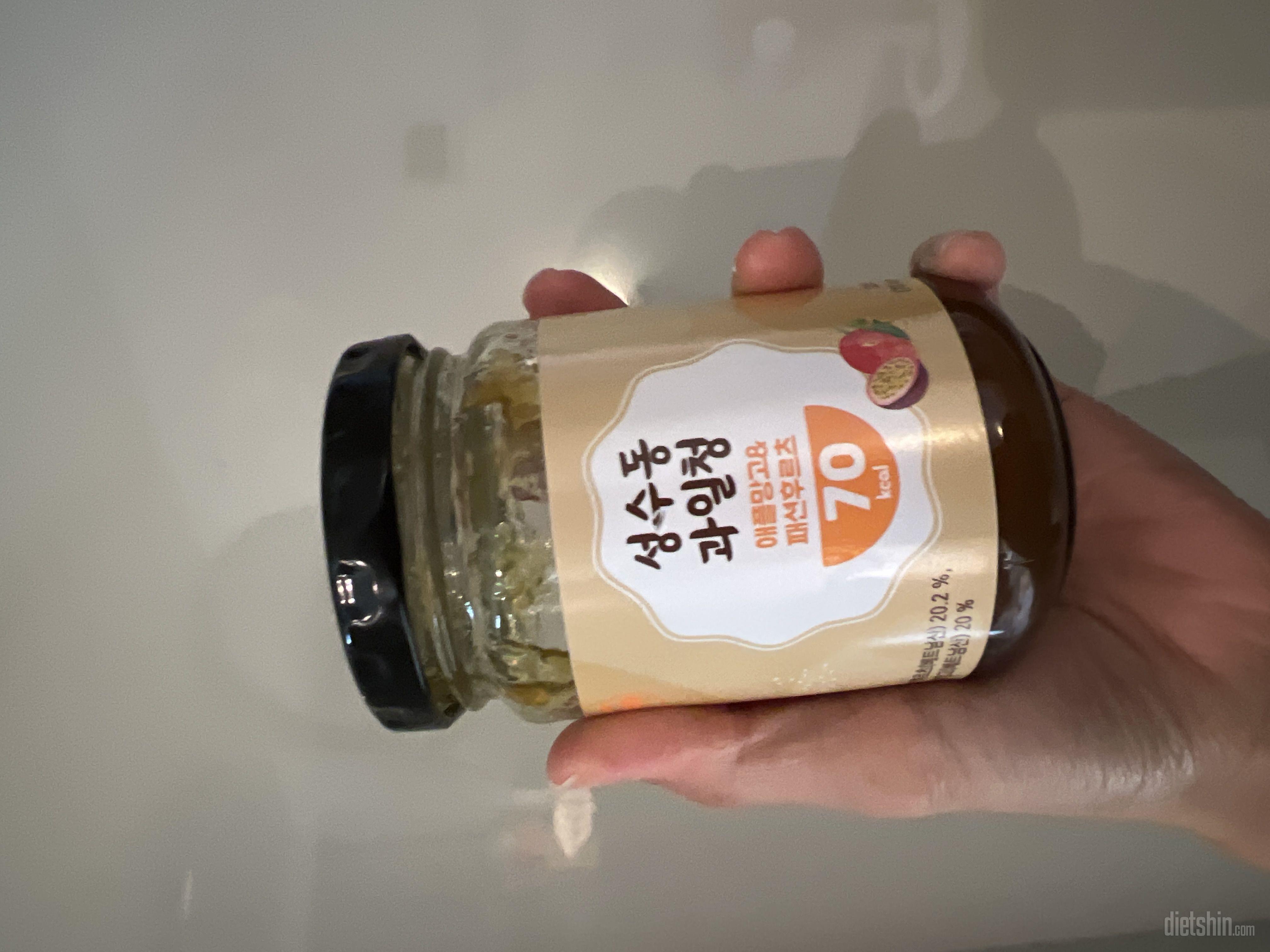 요것도 괜찮았는데 
반려인은 별로라