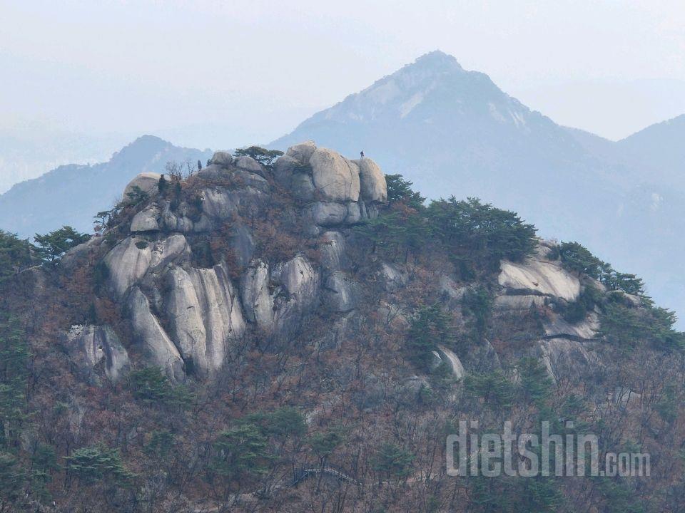 수락산등반 했습니다 비오기 직전에 하산완료