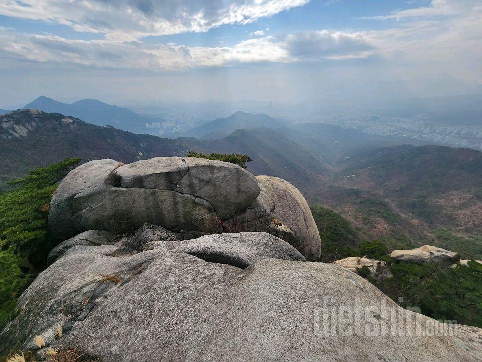 수락산등반 했습니다 비오기 직전에 하산완료