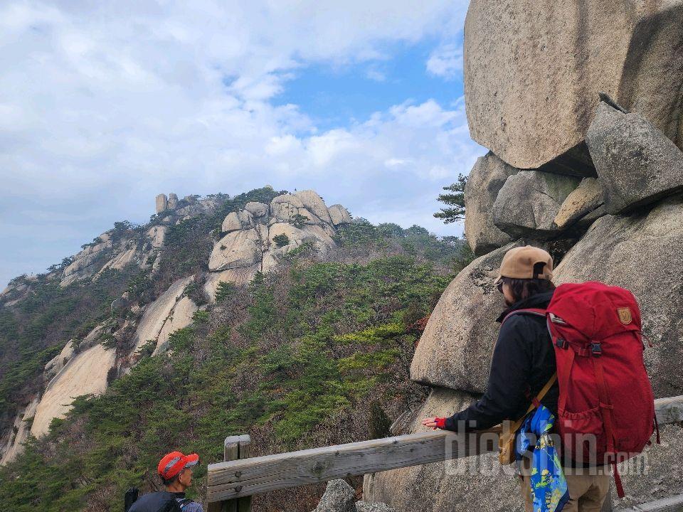 수락산등반 했습니다 비오기 직전에 하산완료