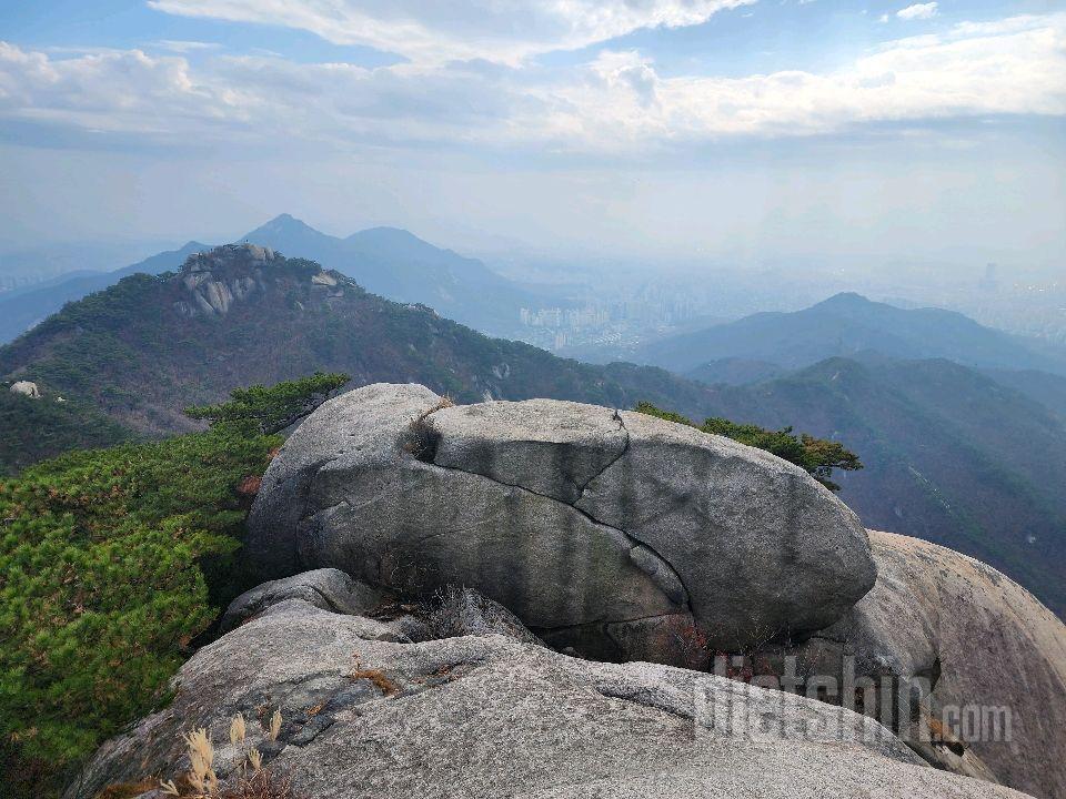 수락산등반 했습니다 비오기 직전에 하산완료