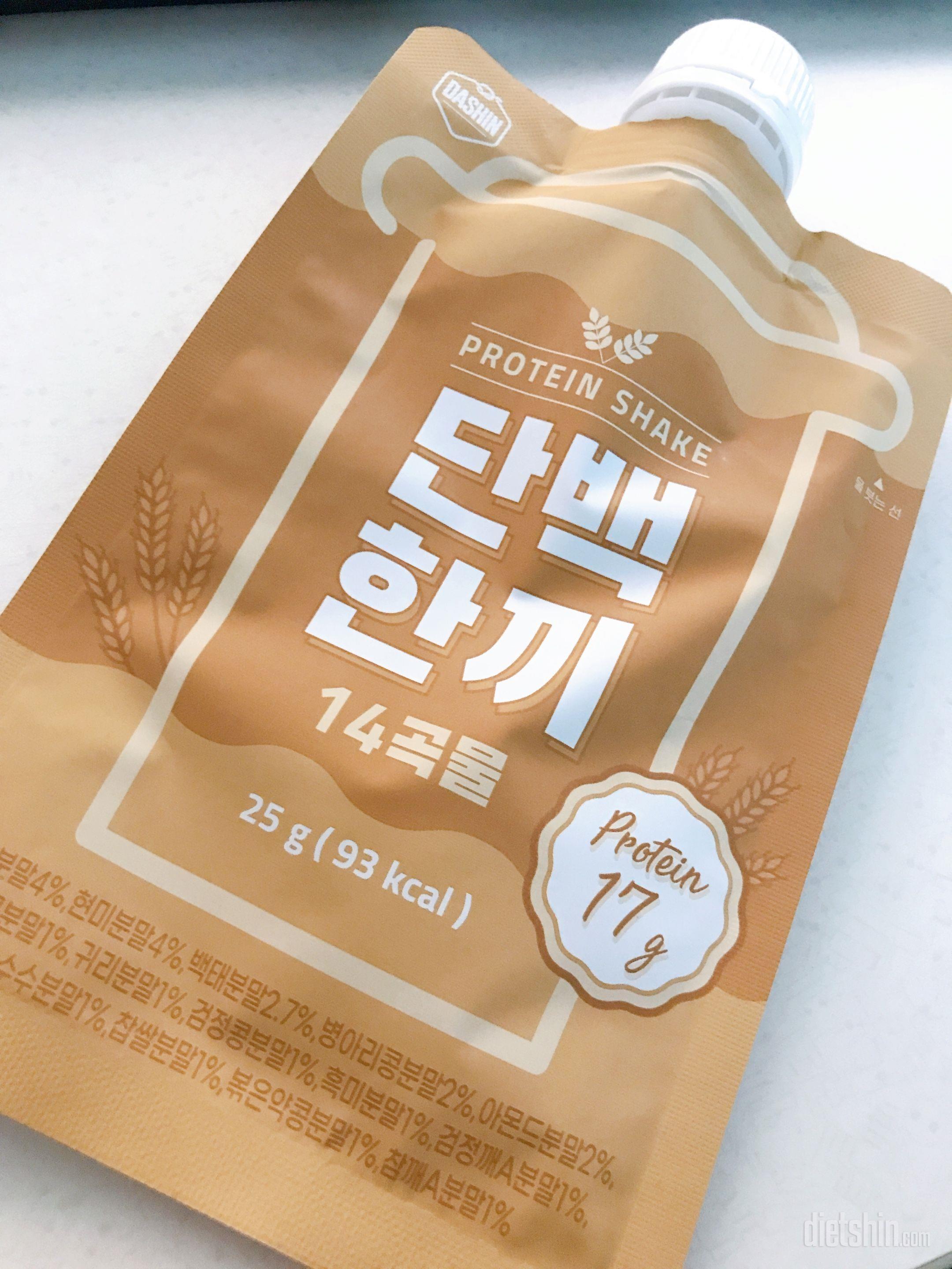 늘 주문해서 먹고 있어요~ 냉동실에