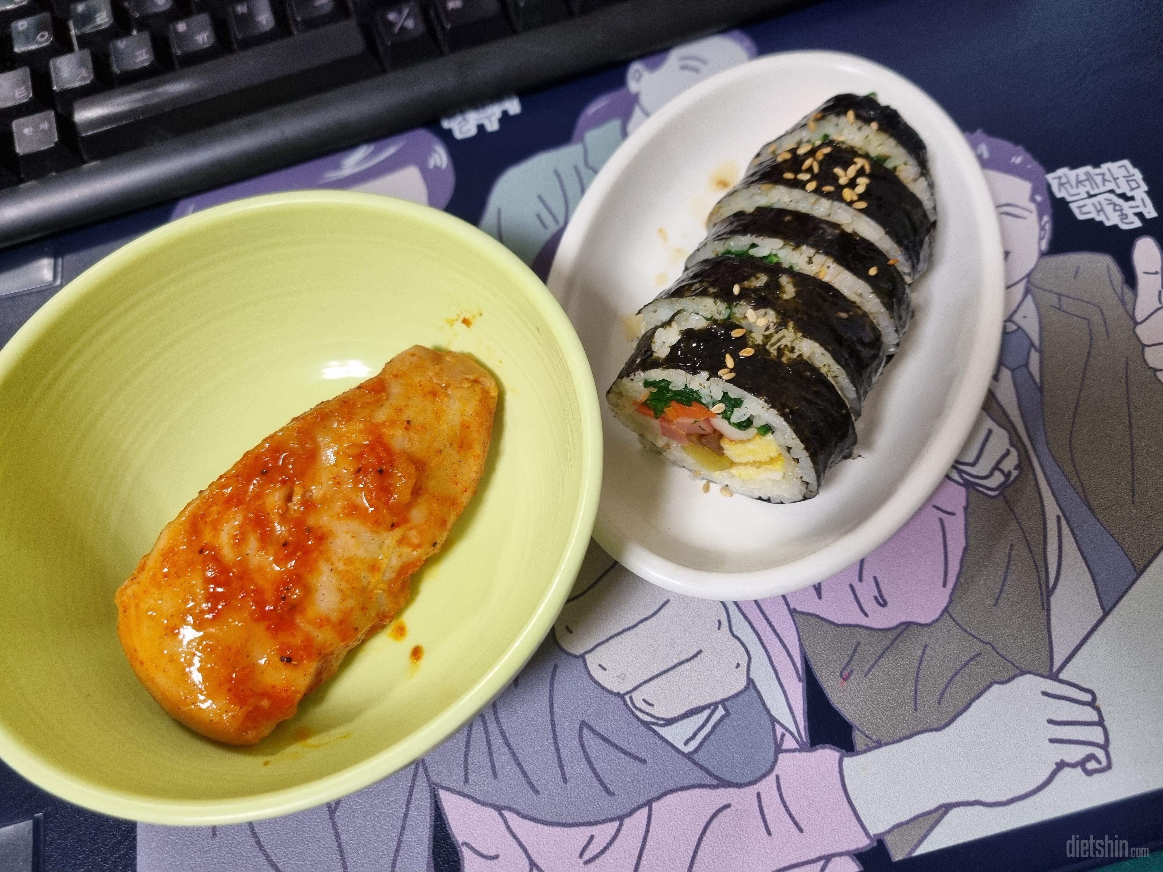 진짜 안퍽퍽하고 부드럽고 소스도 맛있