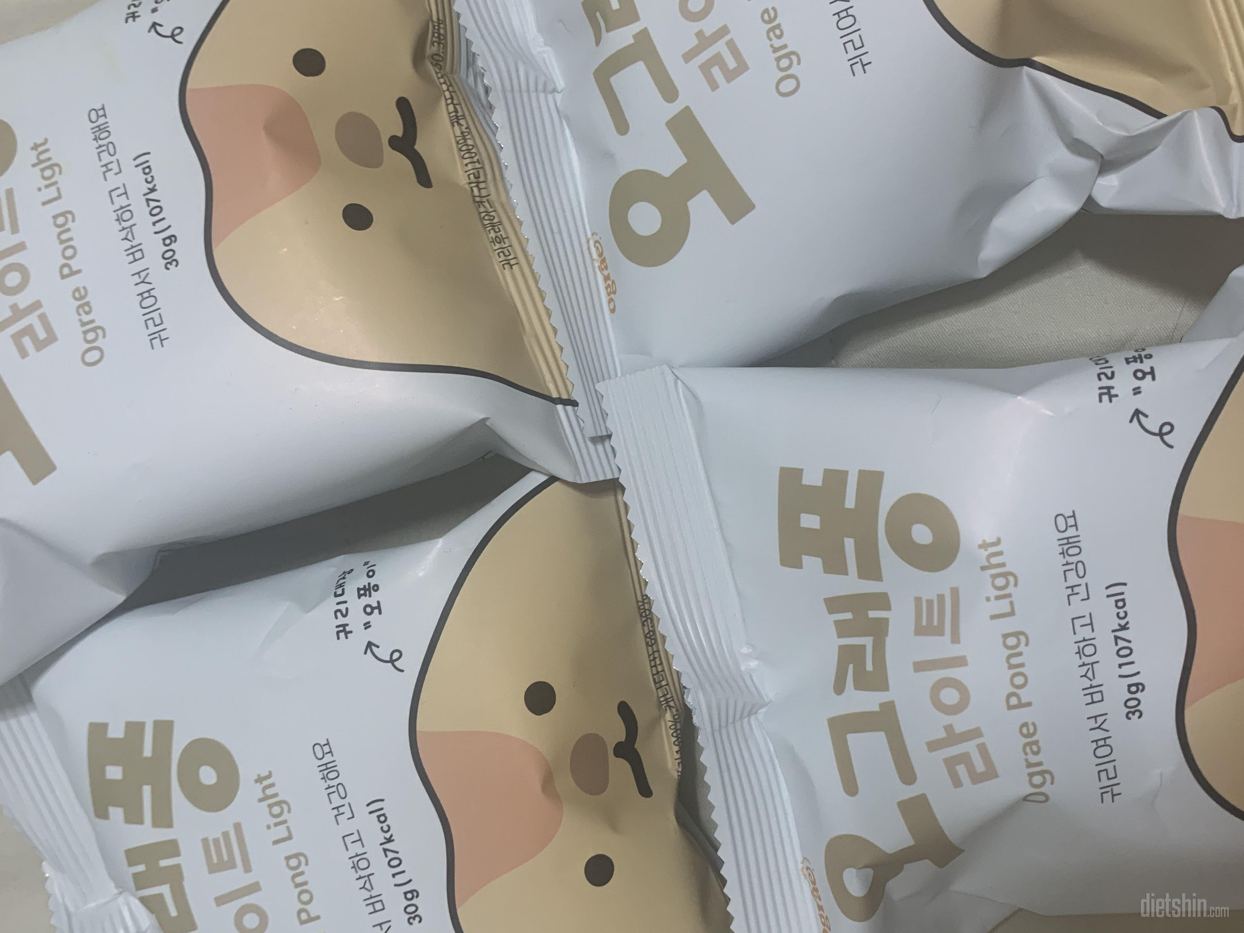 우유에 말아먹으면 간단하게 한끼뚝딱