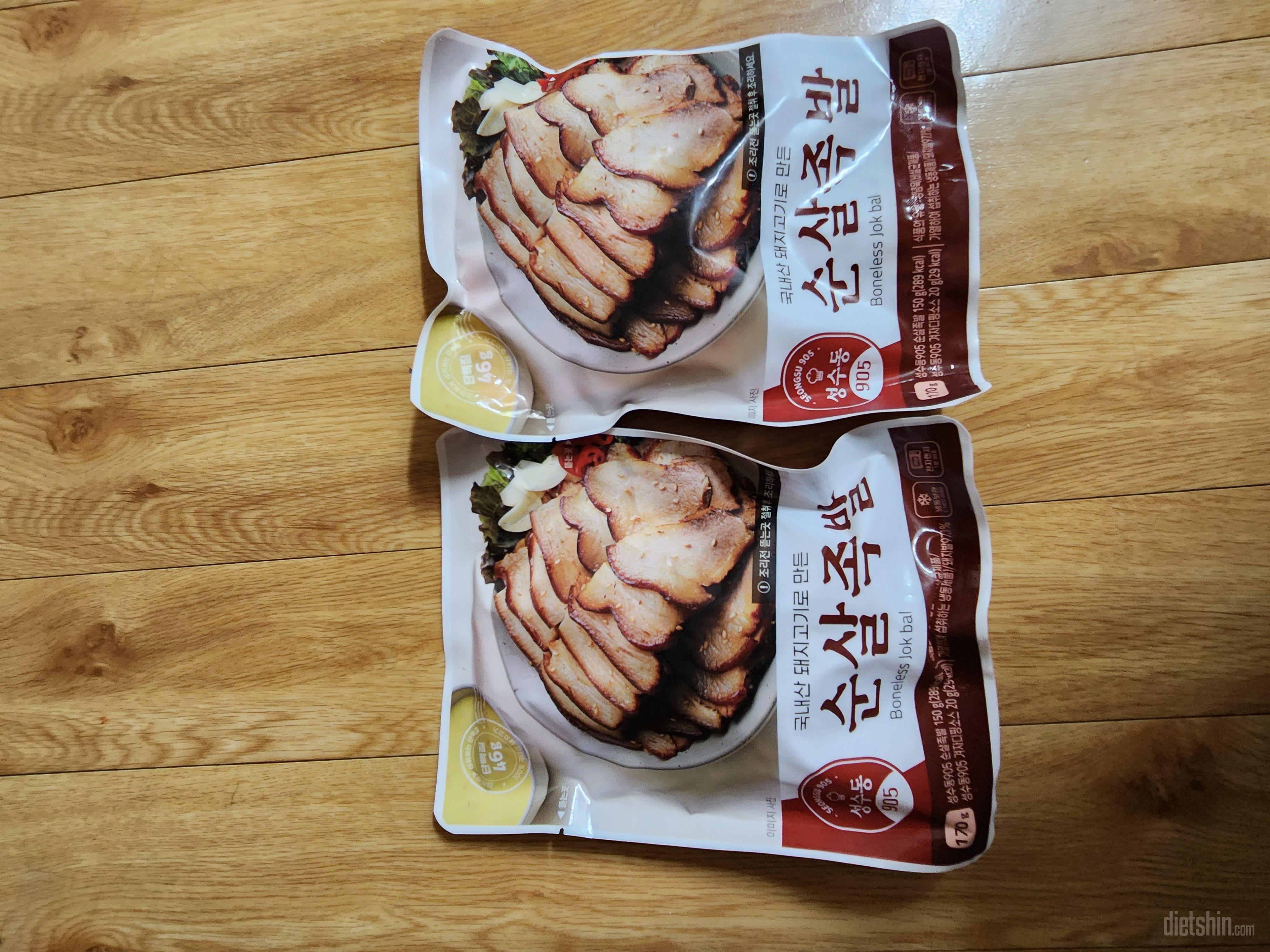 치킨만 먹다가 족발도 구매했는데요 맛