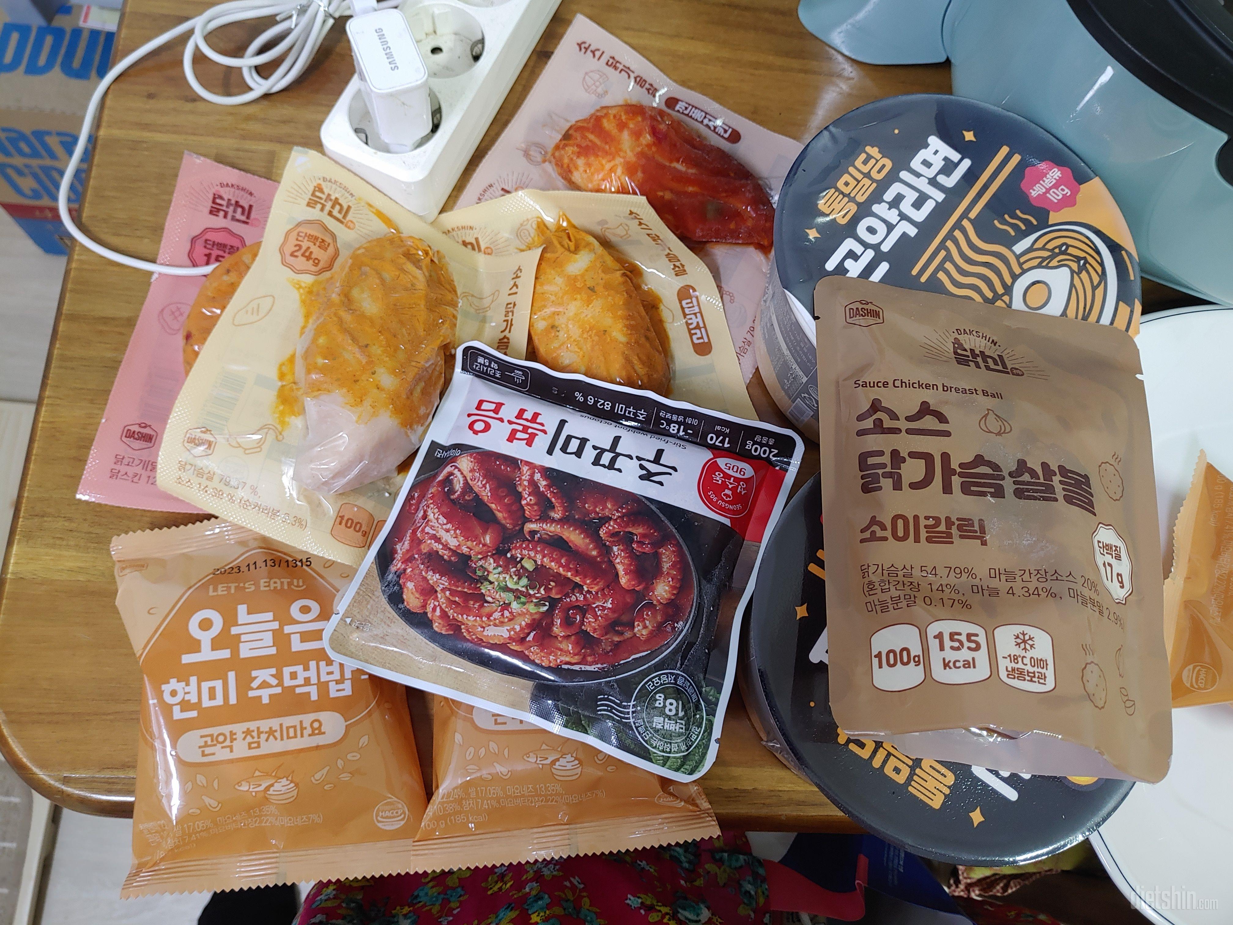 배송빠르게 잘왔습니다 기대됩니다~^^
