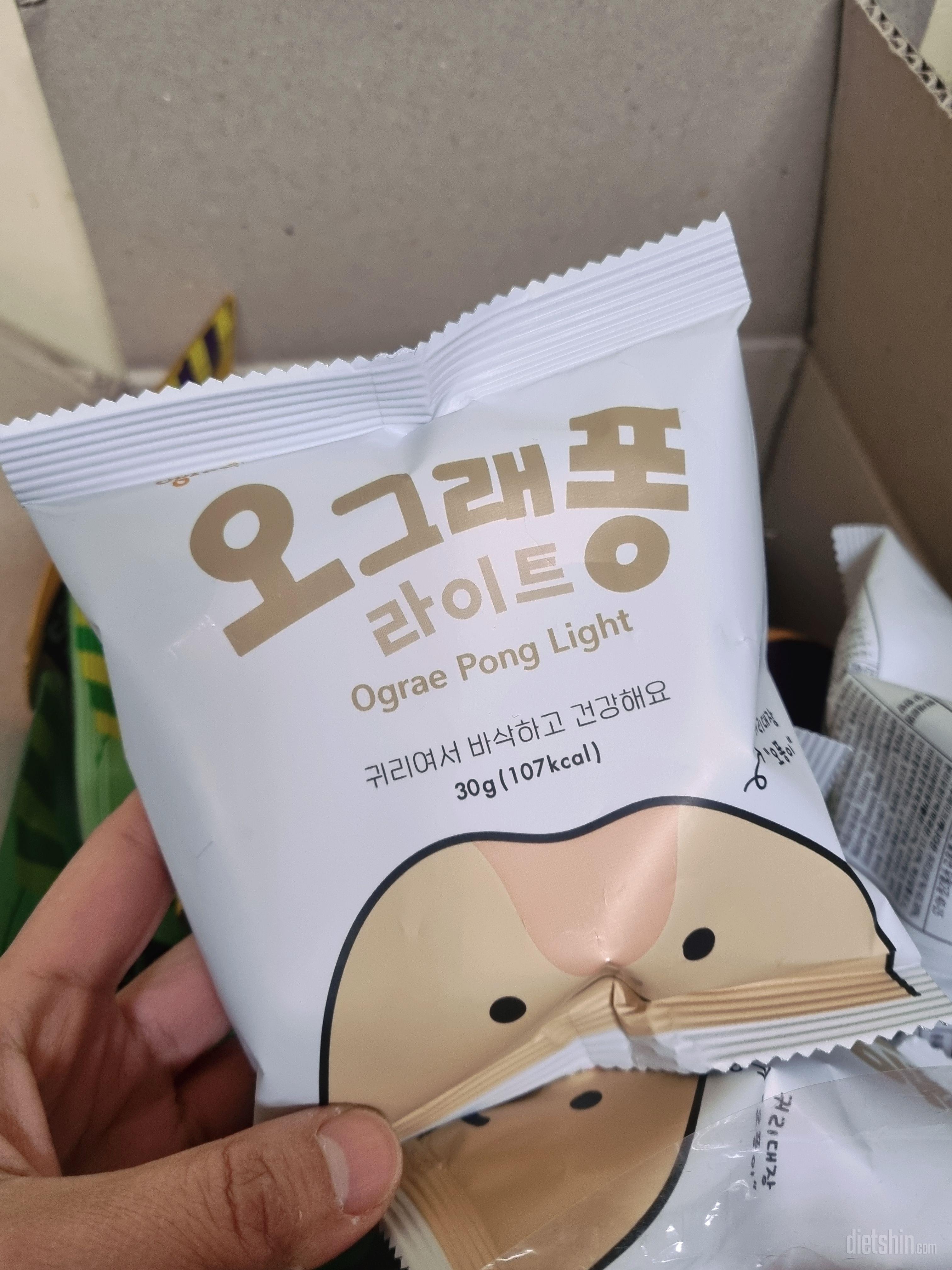 시중 조리퐁에 비해 달지않아서 오히려
